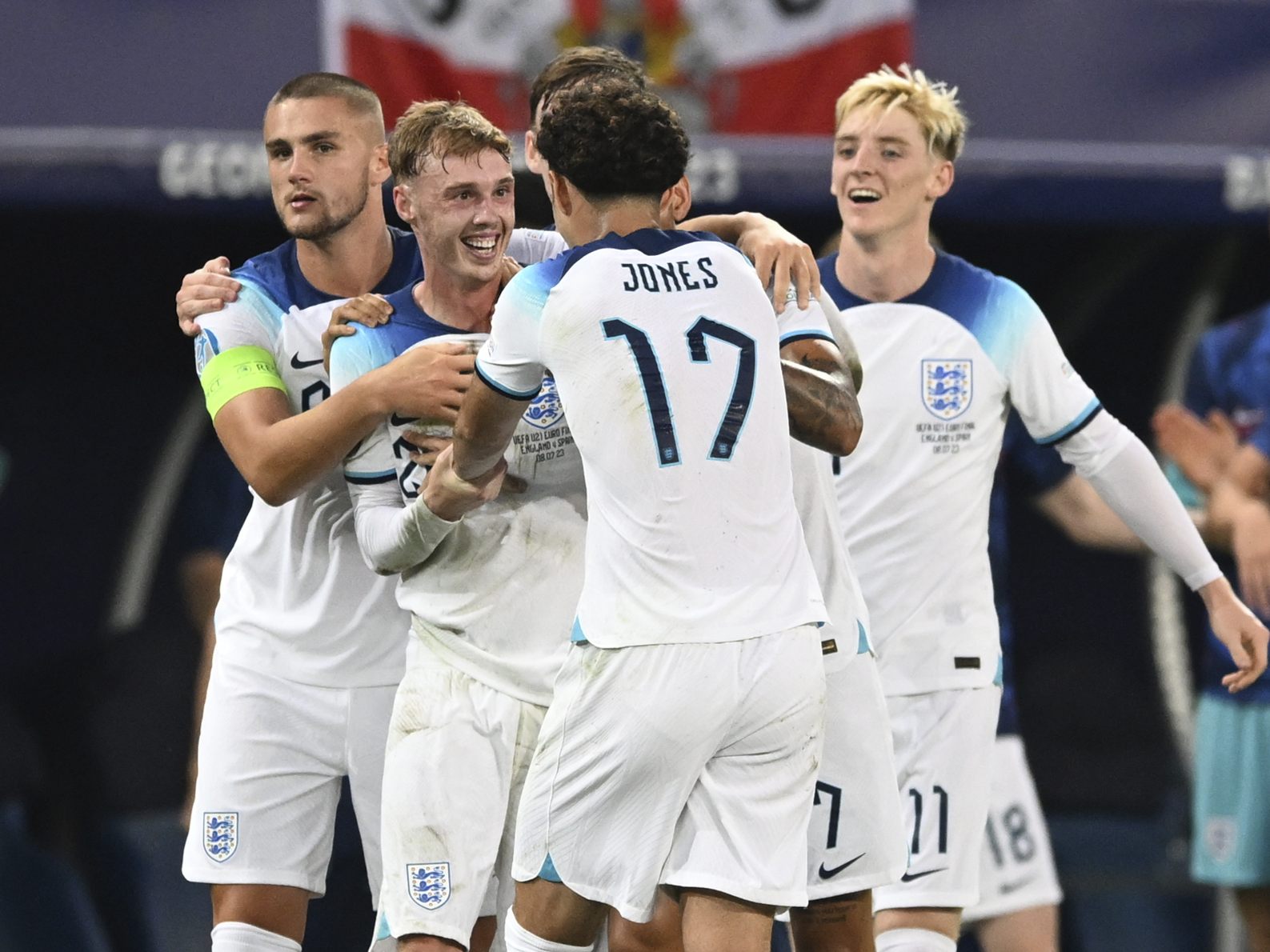 Englands U21 jubelte über den Europameistertitel.