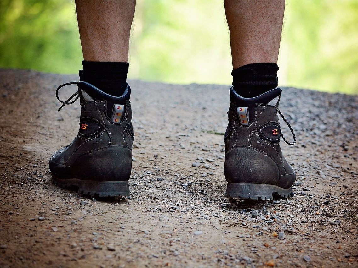 Ein Bergsteiger erlitt beim Absturz tödliche Verletzungen.