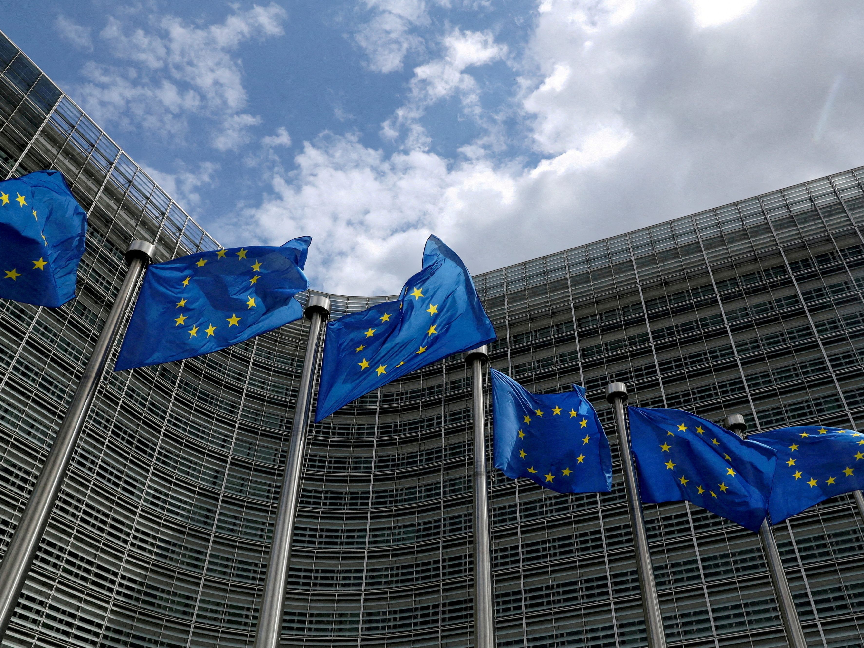 EU-Kommission genehmigt laut eigenen Angaben österreichische Corona-Hilfen in Höhe von 750 Mio. Euro.
