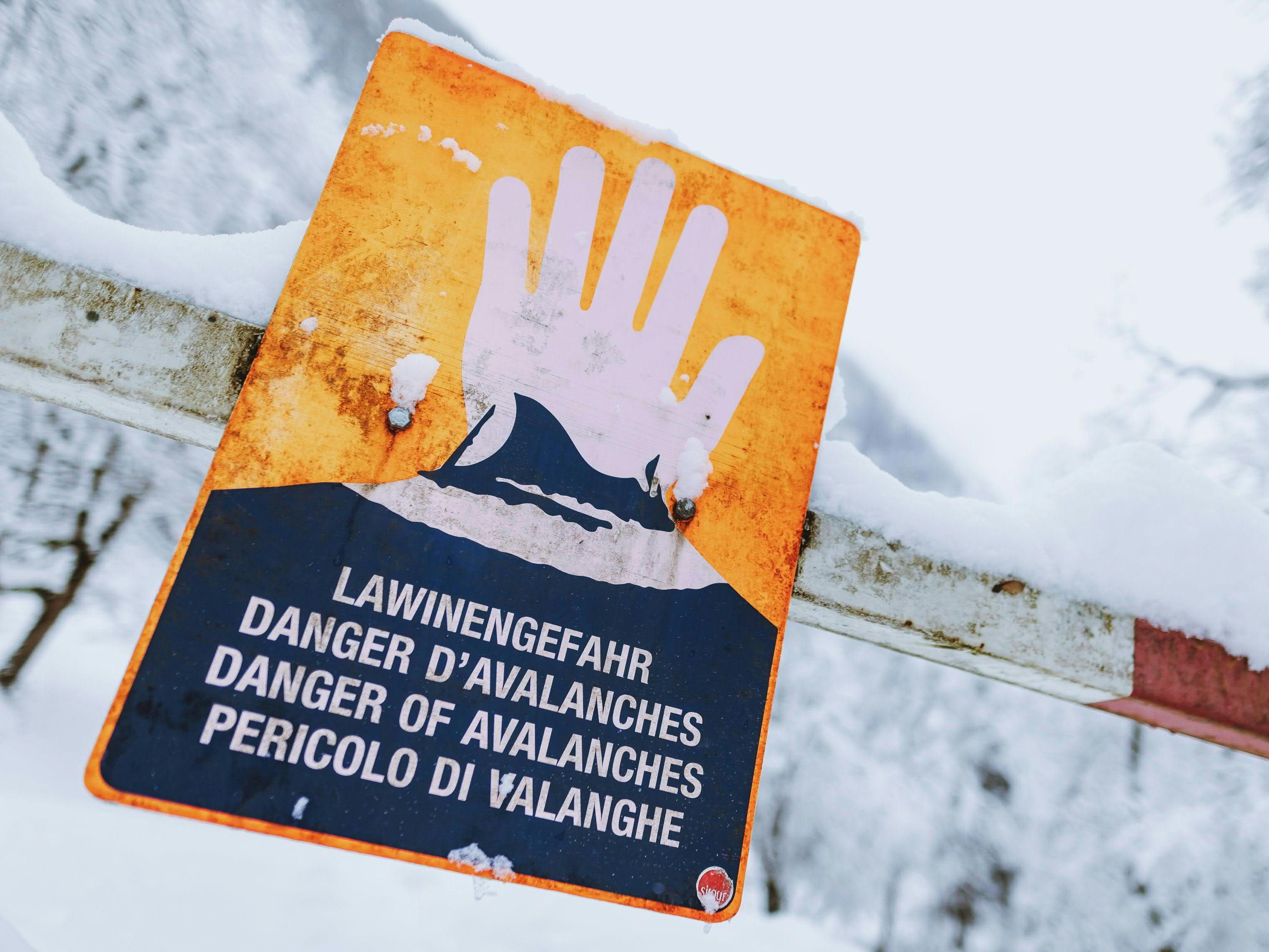 Ein Wiener steht nach einem Lawinenabgang vor Gericht. Ein Wiener steht nach einem Lawinenabgang vor Gericht.