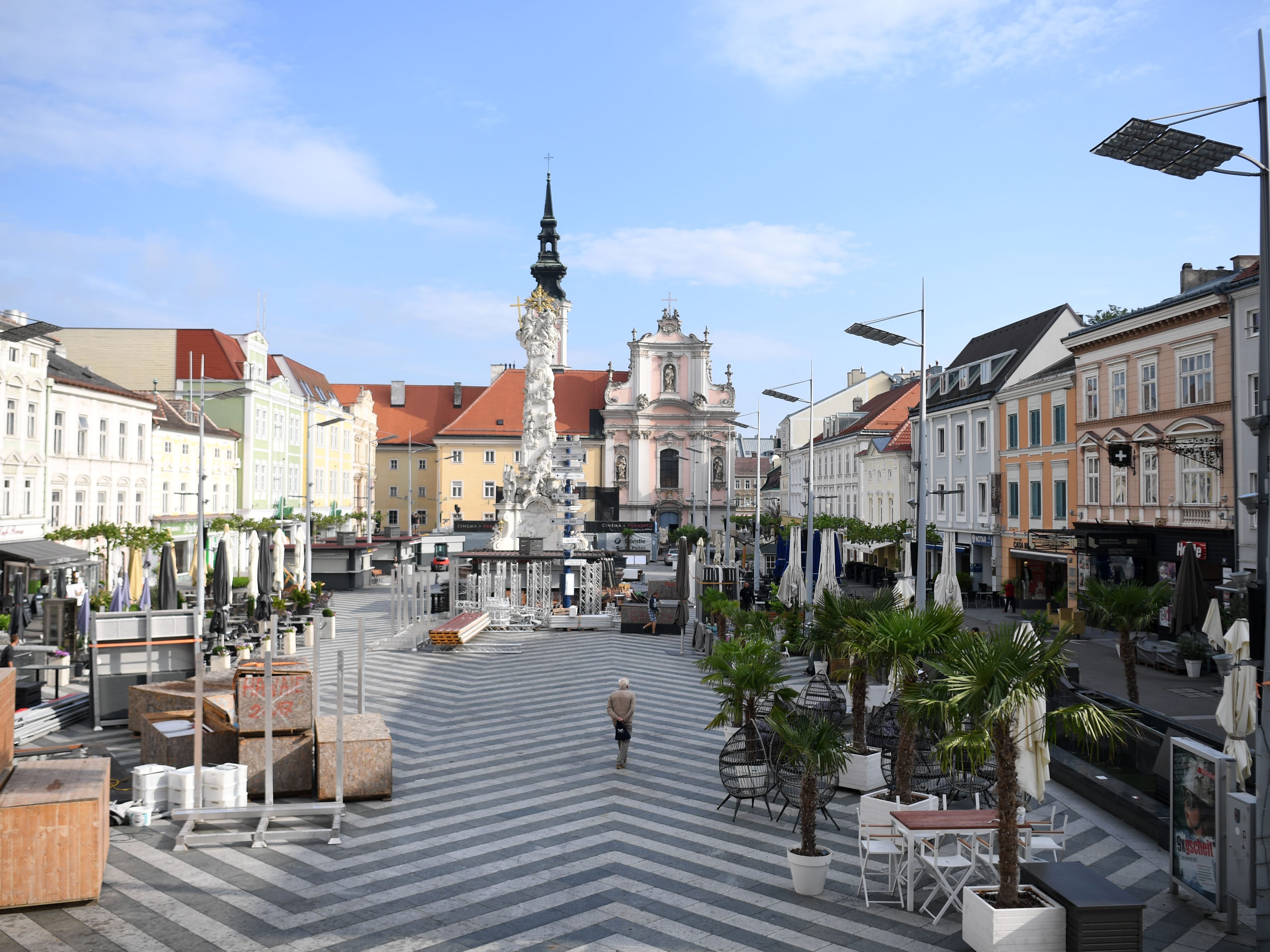 Der Domplatz in St. Pölten wurde neu gestaltet. Der Domplatz in St. Pölten wurde neu gestaltet.