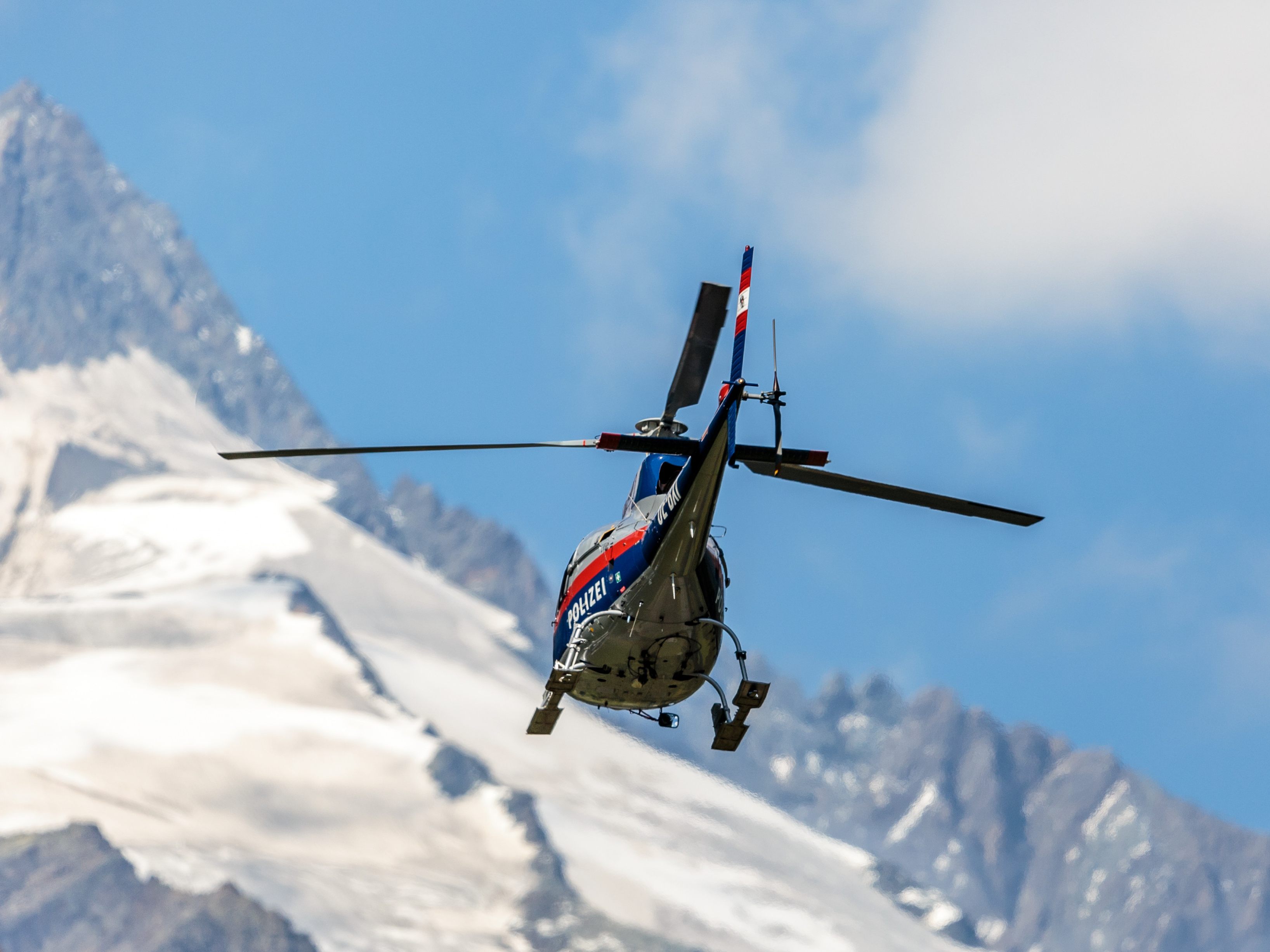 Die Kletterer wurden mit dem Polizeihubschrauber Libelle gerettet.