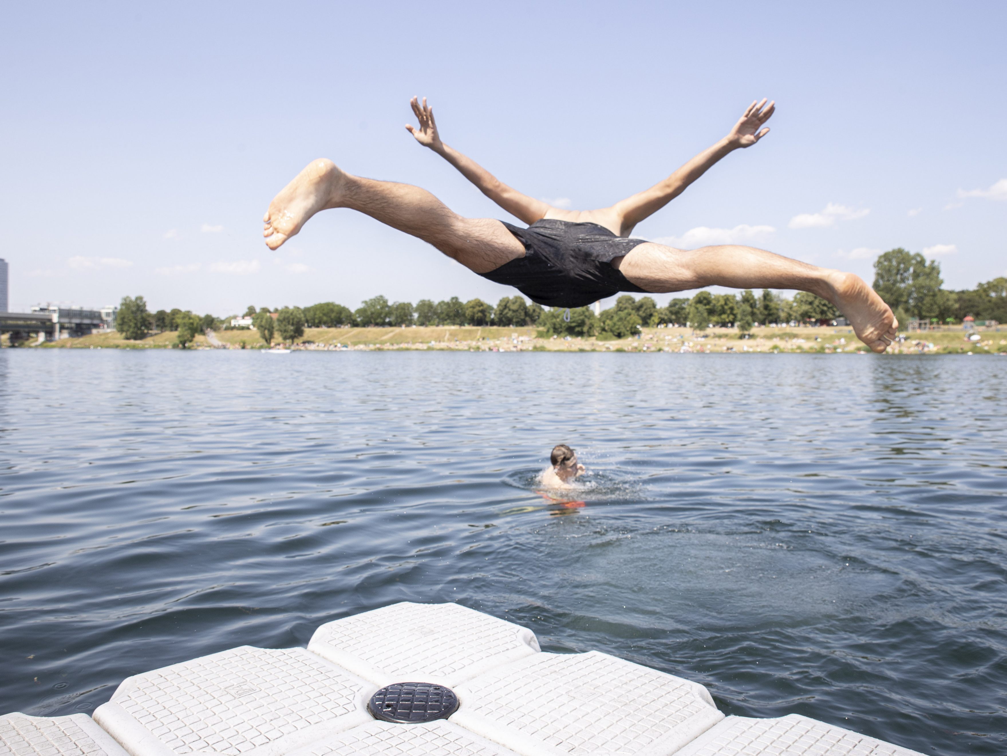 Am Wochenende kehrt der Sommer zurück.