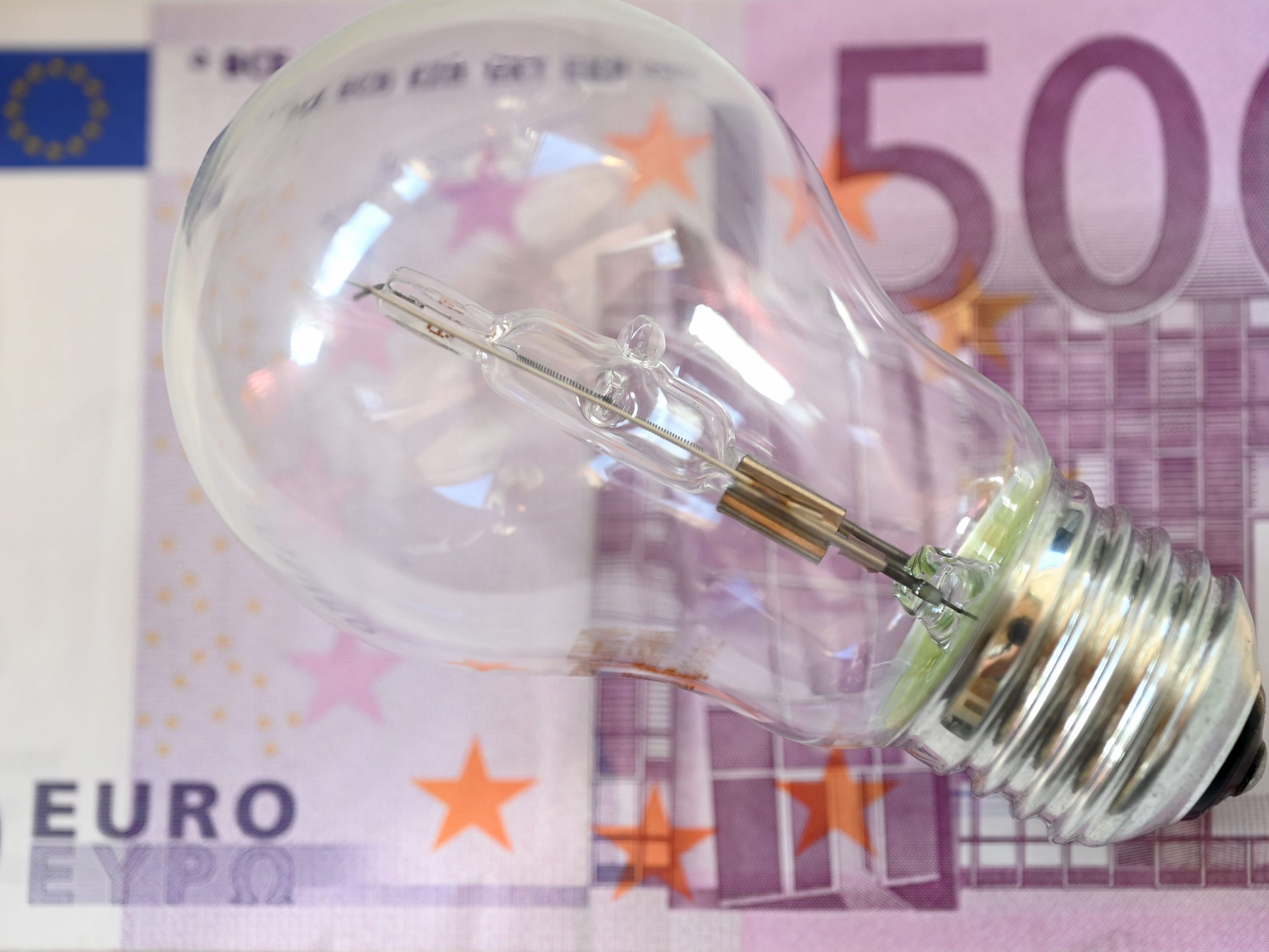 Der Strom- und Gasanbieterwechsel ist in Österreich gestiegen. Der Strom- und Gasanbieterwechsel ist in Österreich gestiegen.