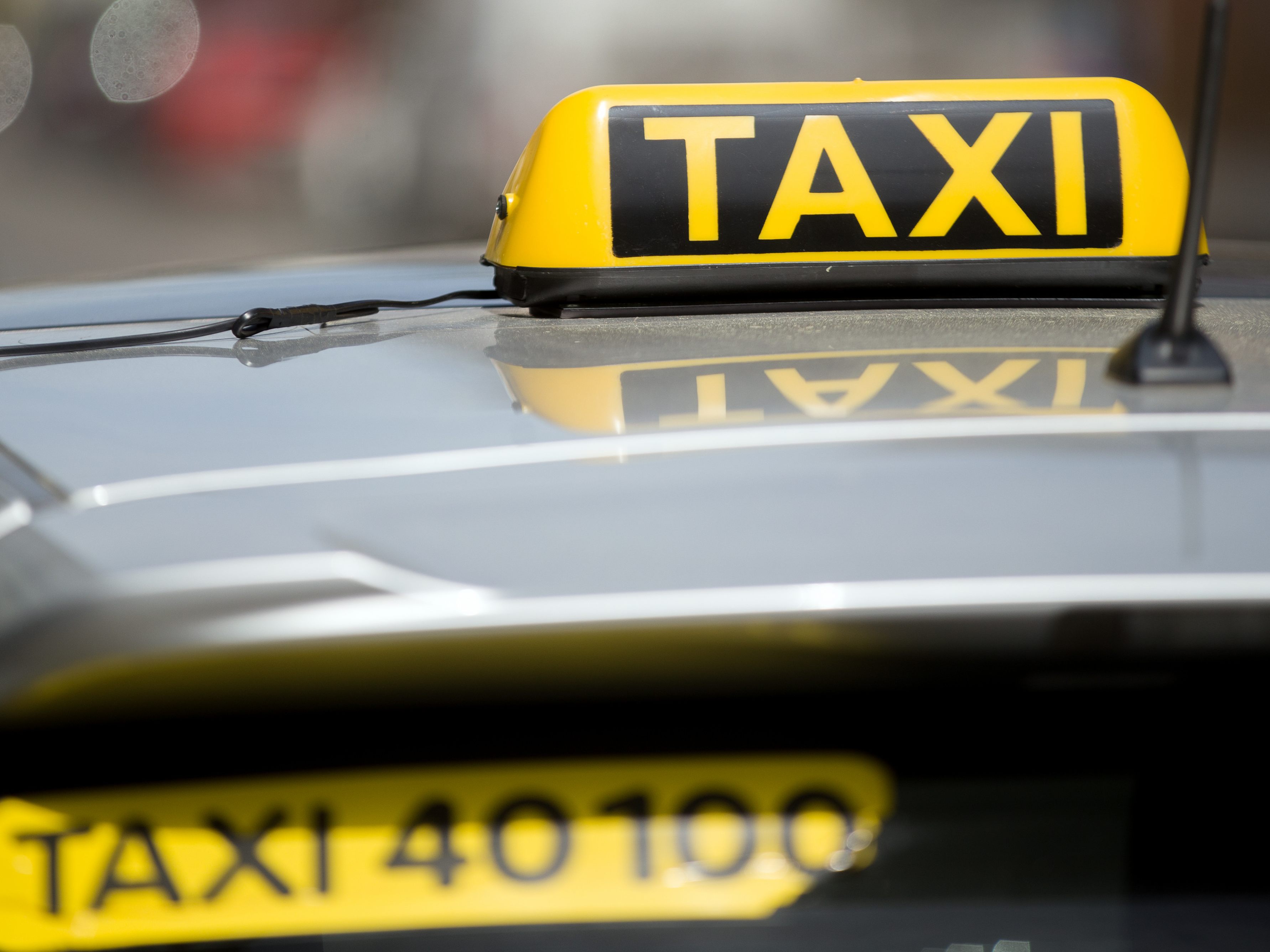 Weniger Preisübertretungen bei Wiener Taxlern festgestellt. Weniger Preisübertretungen bei Wiener Taxlern festgestellt.