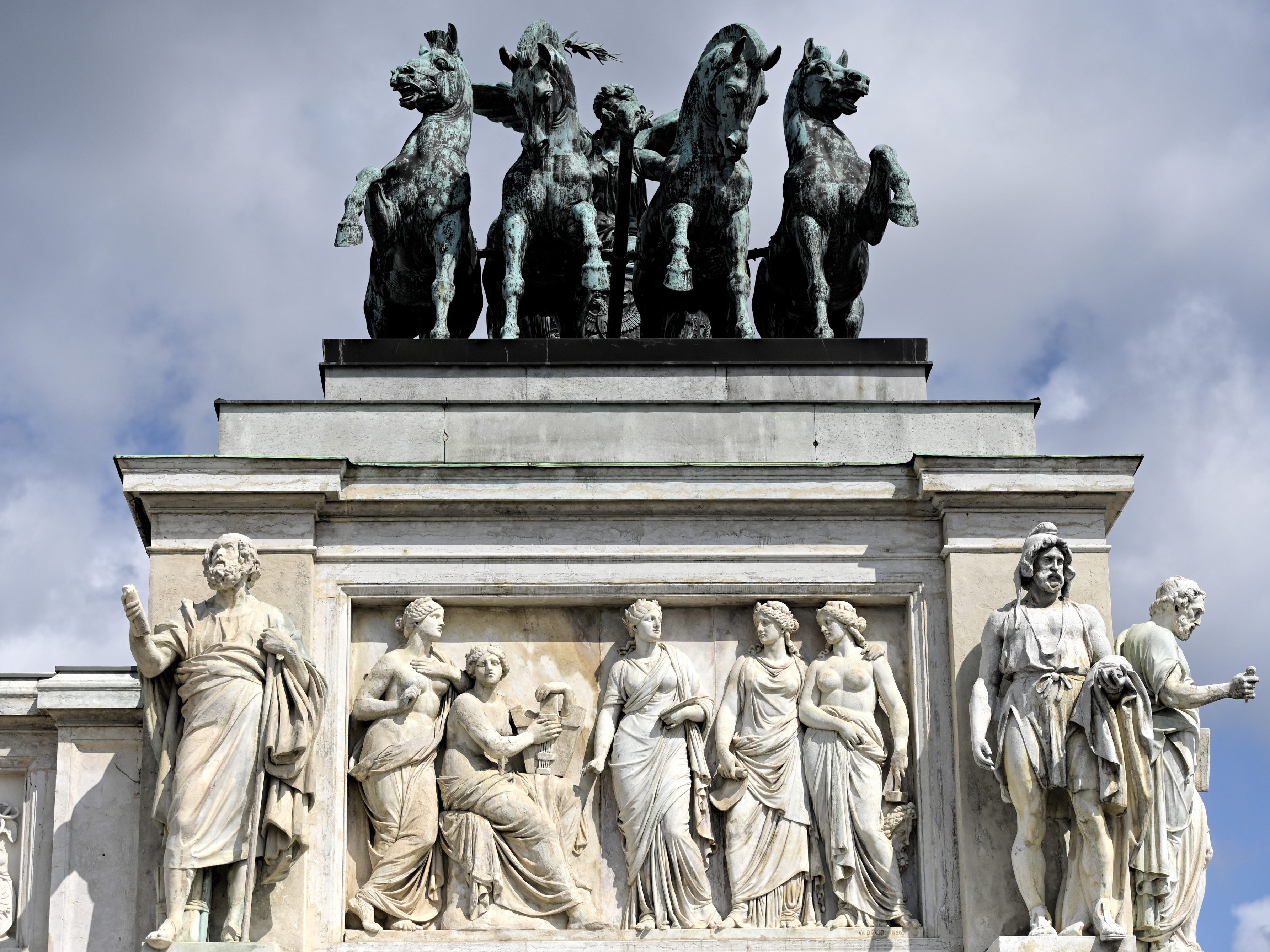 Die Website des Parlaments war kurz nicht erreichbar.