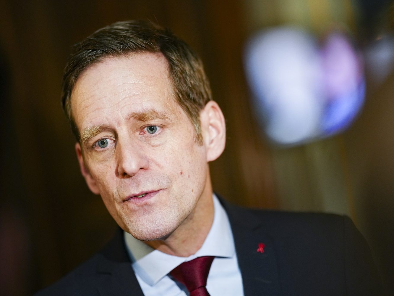 Krainer: Forderung nach gesetzlichem Mindestzins auf Spareinlagen. Krainer: Forderung nach gesetzlichem Mindestzins auf Spareinlagen.