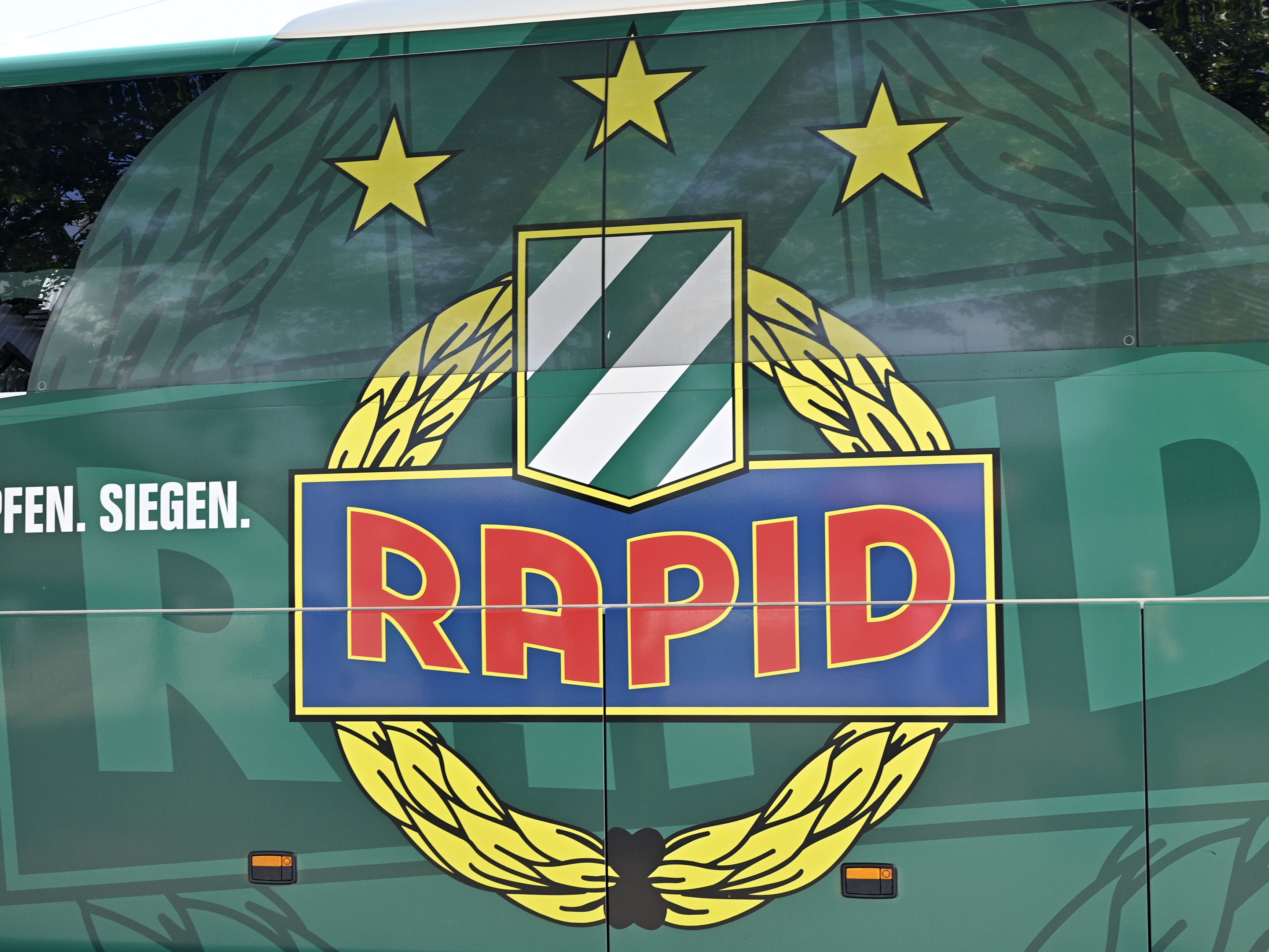 Rapid Wien verlieh Sky Schwarz nach Klagenfurt.