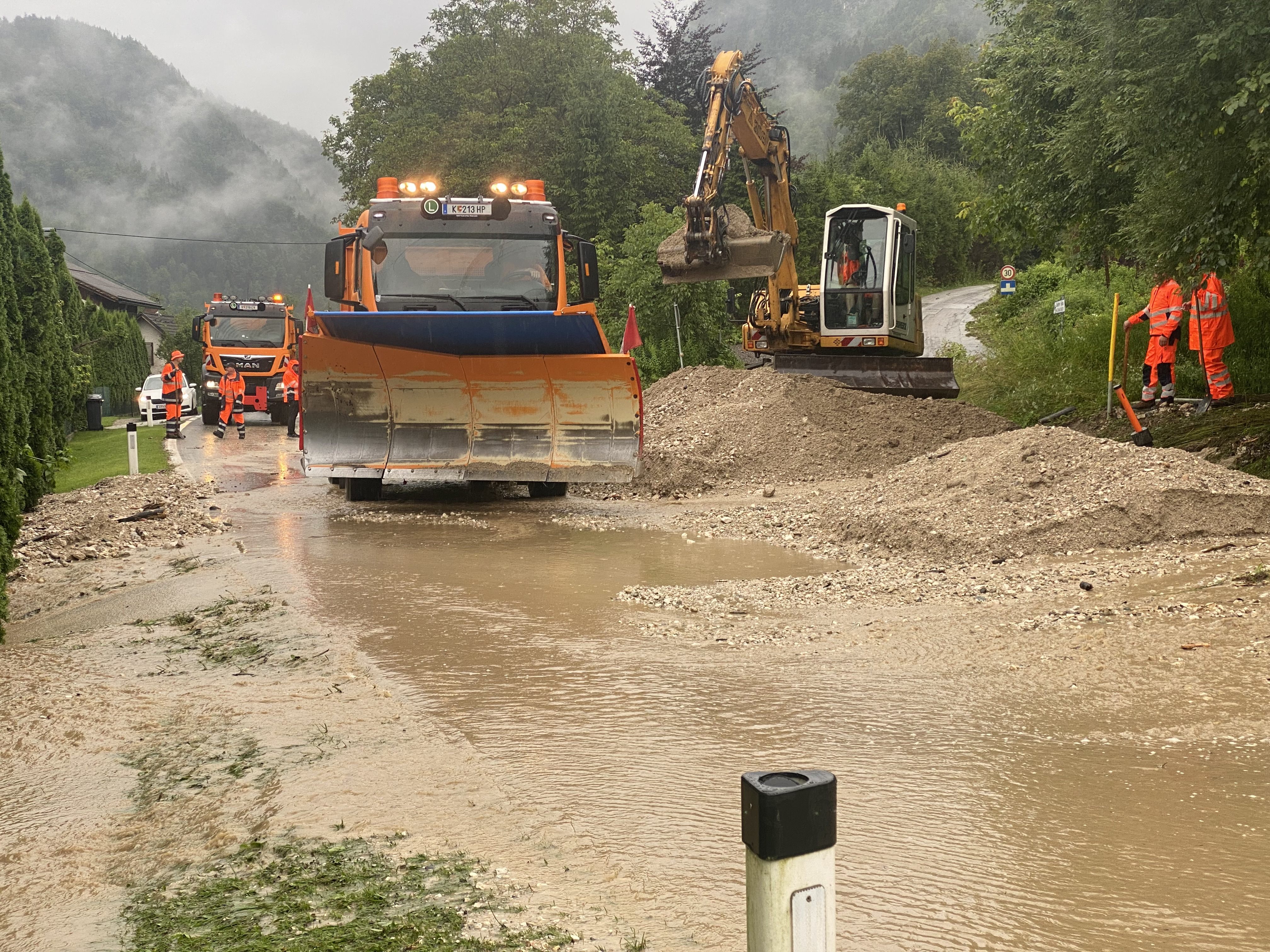 Der Regen sorgte bereits für Murenabgänge im Süden Österreichs.
