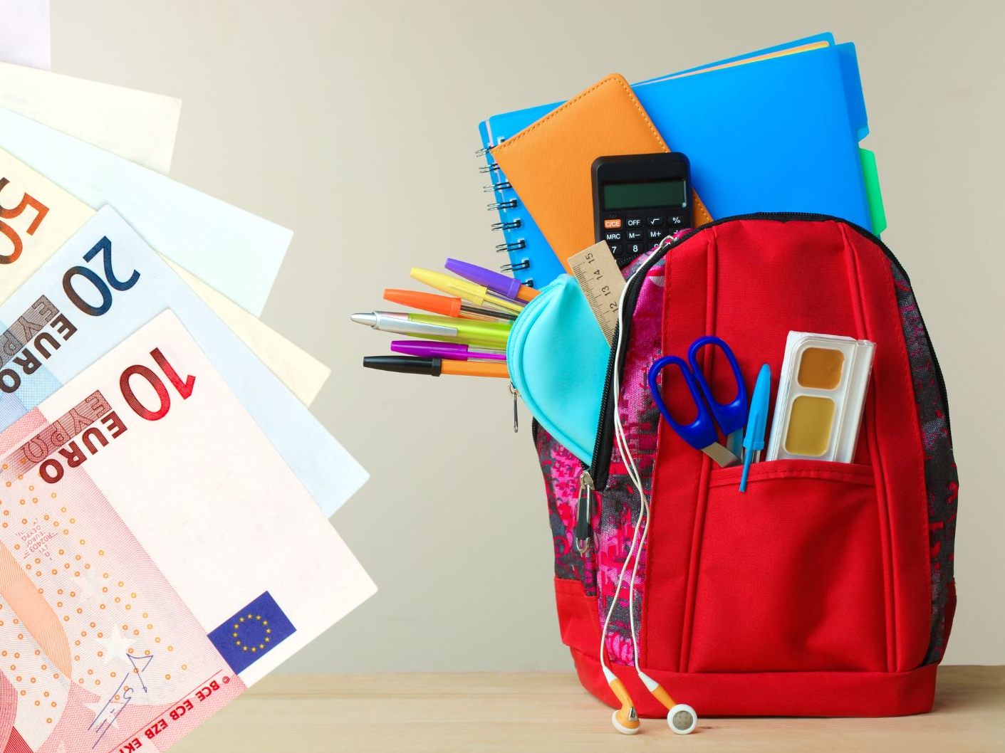 Das Schulstartpaket 2023 soll deutlich erweitert werden. Das Schulstartpaket 2023 soll deutlich erweitert werden.
