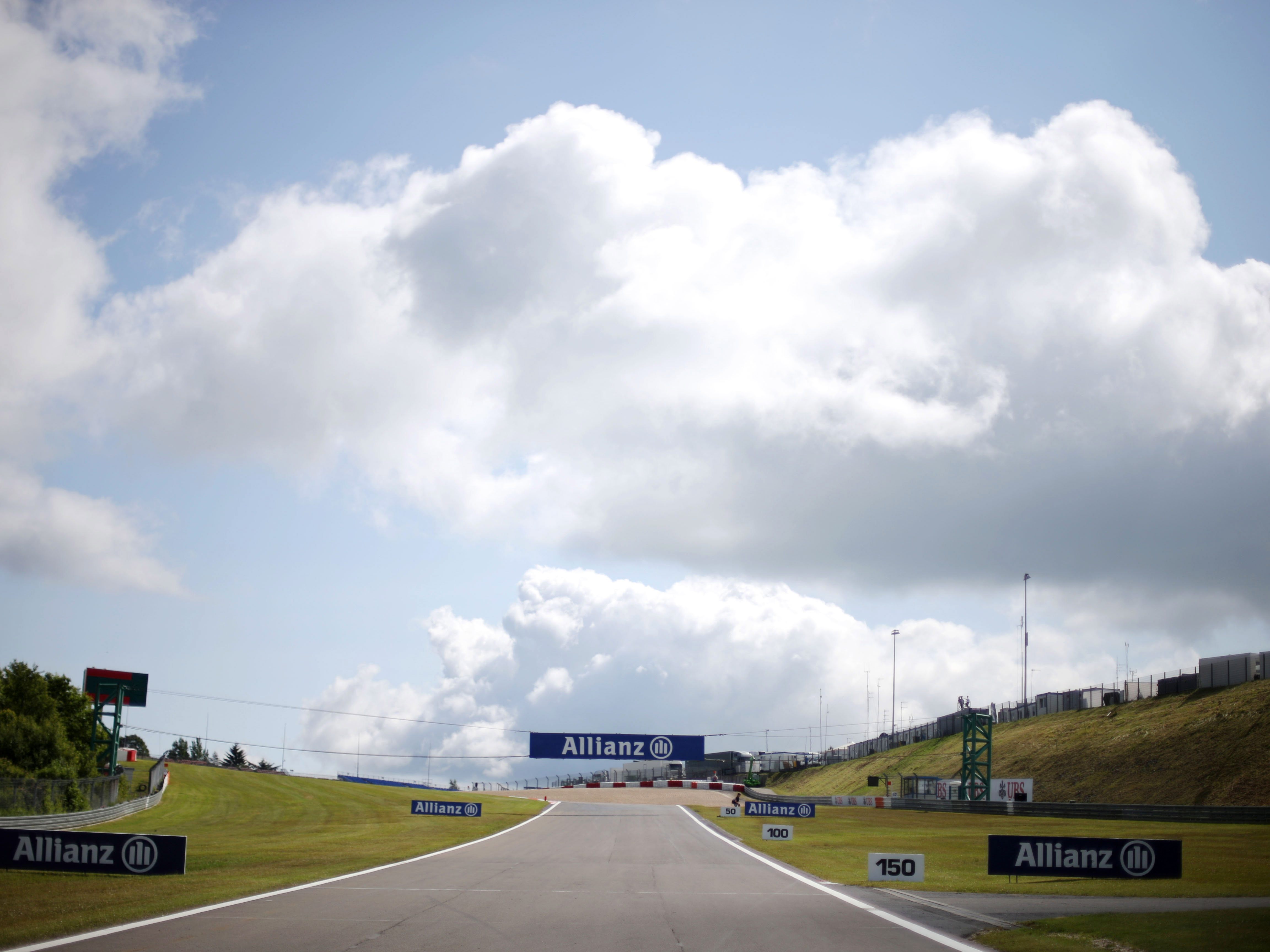 Schrecklicher Unfall am Nürburgring.