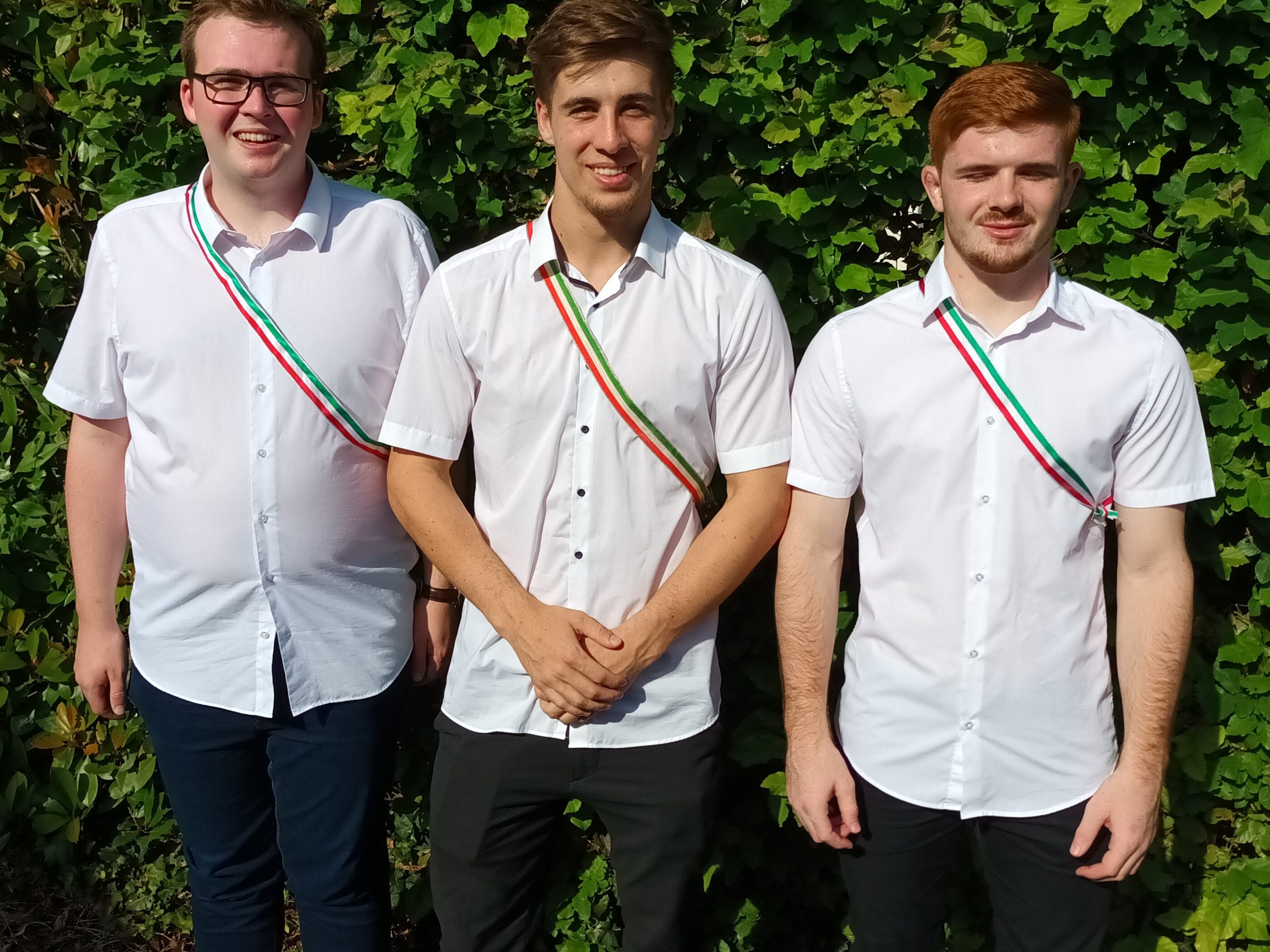 Die neugewählten Chargen der Feriensippe Montfort Florian Gruber, Tobias Ender und Simon Ender Die neugewählten Chargen der Feriensippe Montfort Florian Gruber, Tobias Ender und Simon Ender