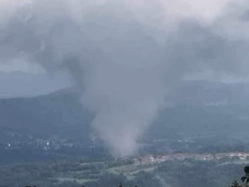 Der Tornado hinterließ eine Spur der Verwüstung.