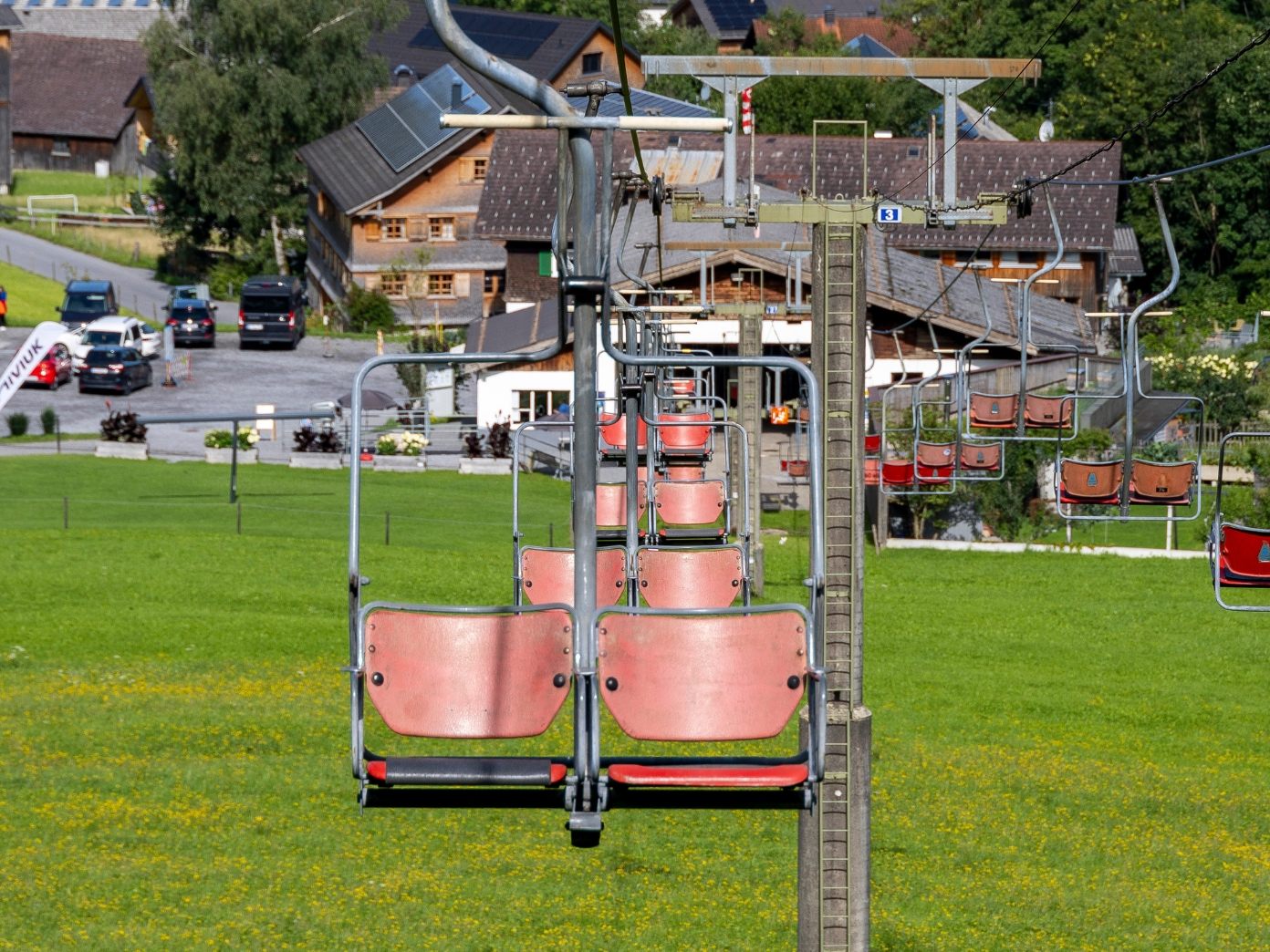 Der BEtrieb der Bergbahnen Andelsbuch musste noch früher eingestellt werden, als eigentlich erwartet. Der BEtrieb der Bergbahnen Andelsbuch musste noch früher eingestellt werden, als eigentlich erwartet.