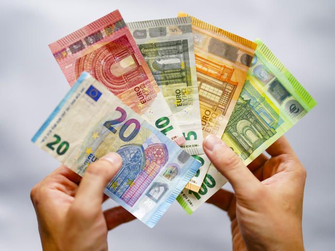 St. Pöltens Bürgermeister fordert einen Finanzausgleich für Städte und Gemeinden. St. Pöltens Bürgermeister fordert einen Finanzausgleich für Städte und Gemeinden.