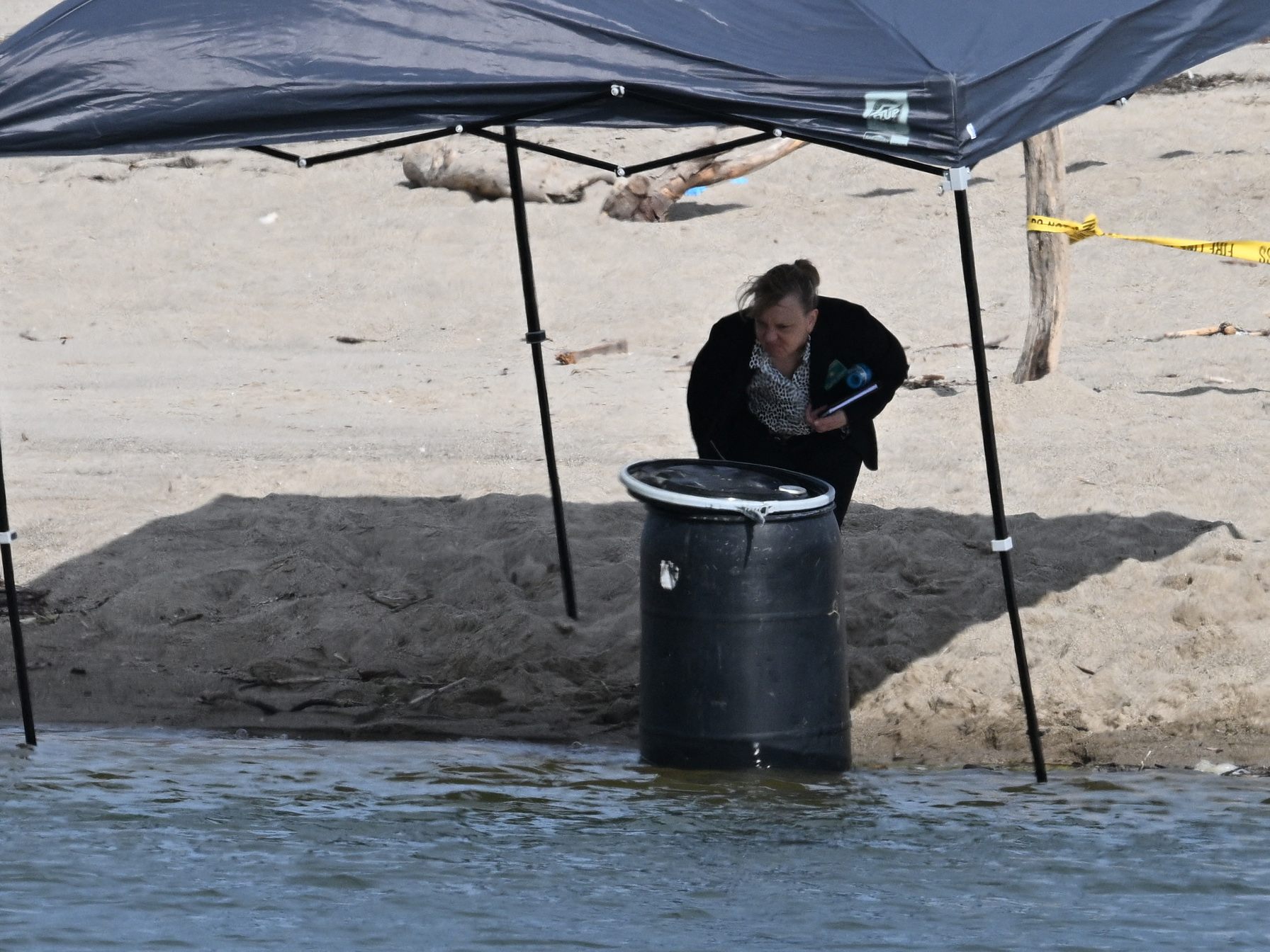 Schrecklicher Fund am Strand von Malibu.