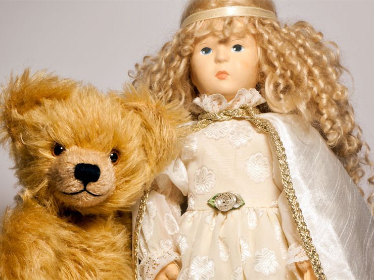 Nach fast 7 Jahren ist in Österreich wieder eine Teddybärenbörse mit Puppen geplant. Nach fast 7 Jahren ist in Österreich wieder eine Teddybärenbörse mit Puppen geplant.