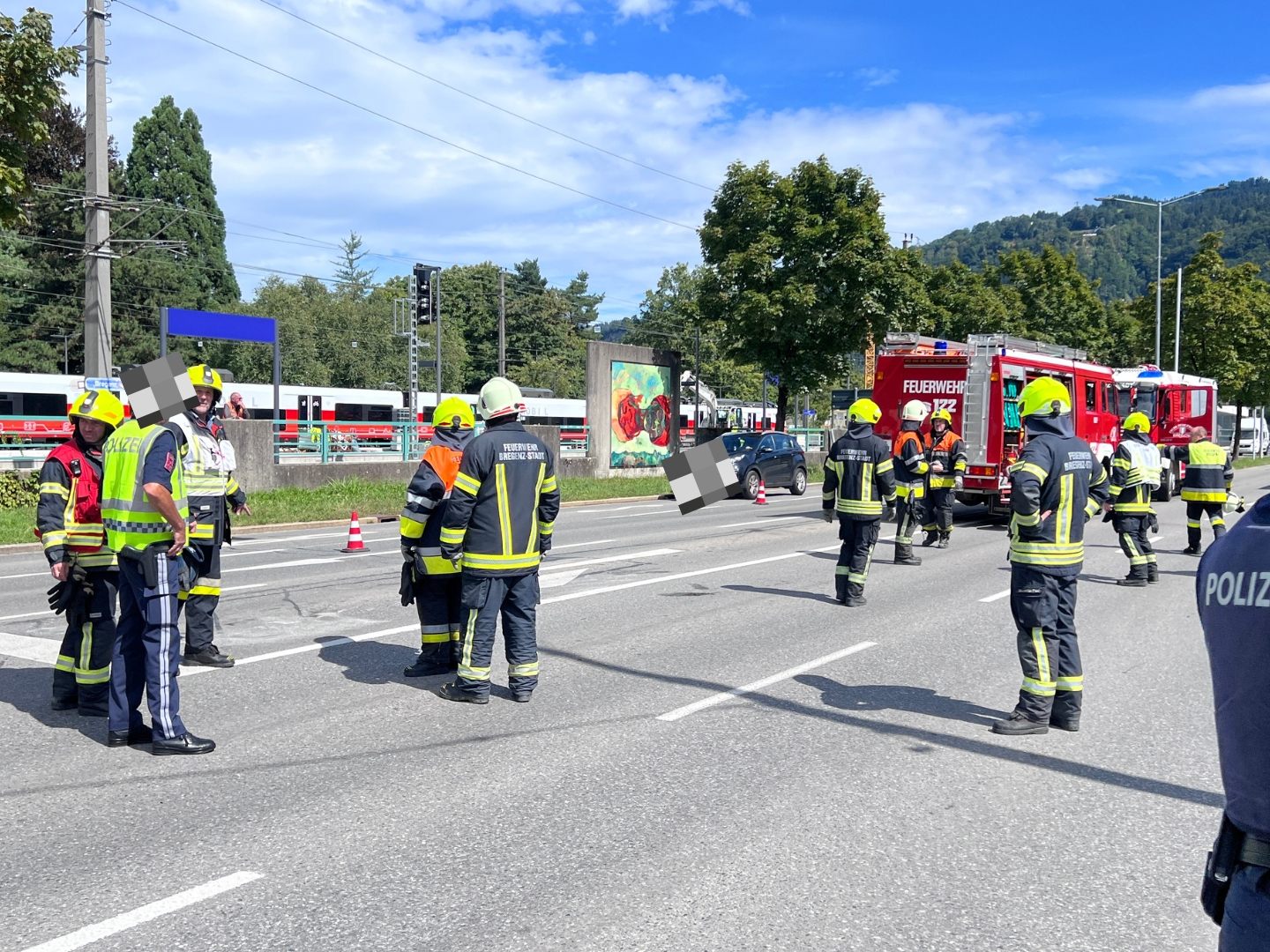 Bei dem Unfall wurde eine Person verletzt. Bei dem Unfall wurde eine Person verletzt.
