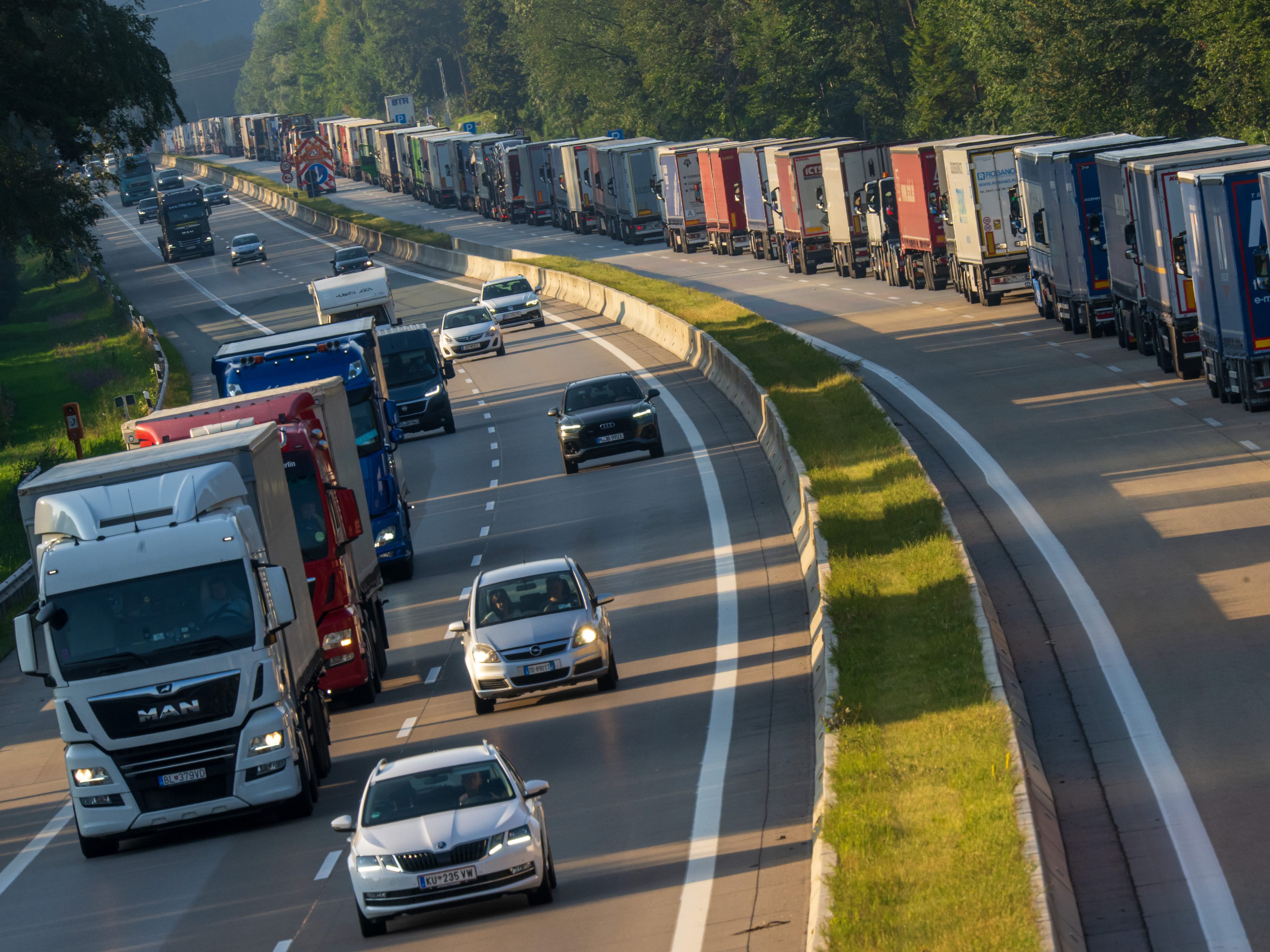 Nächstes Kapitel im Transit-Streit zwischen Österreich und Italien. Nächstes Kapitel im Transit-Streit zwischen Österreich und Italien.