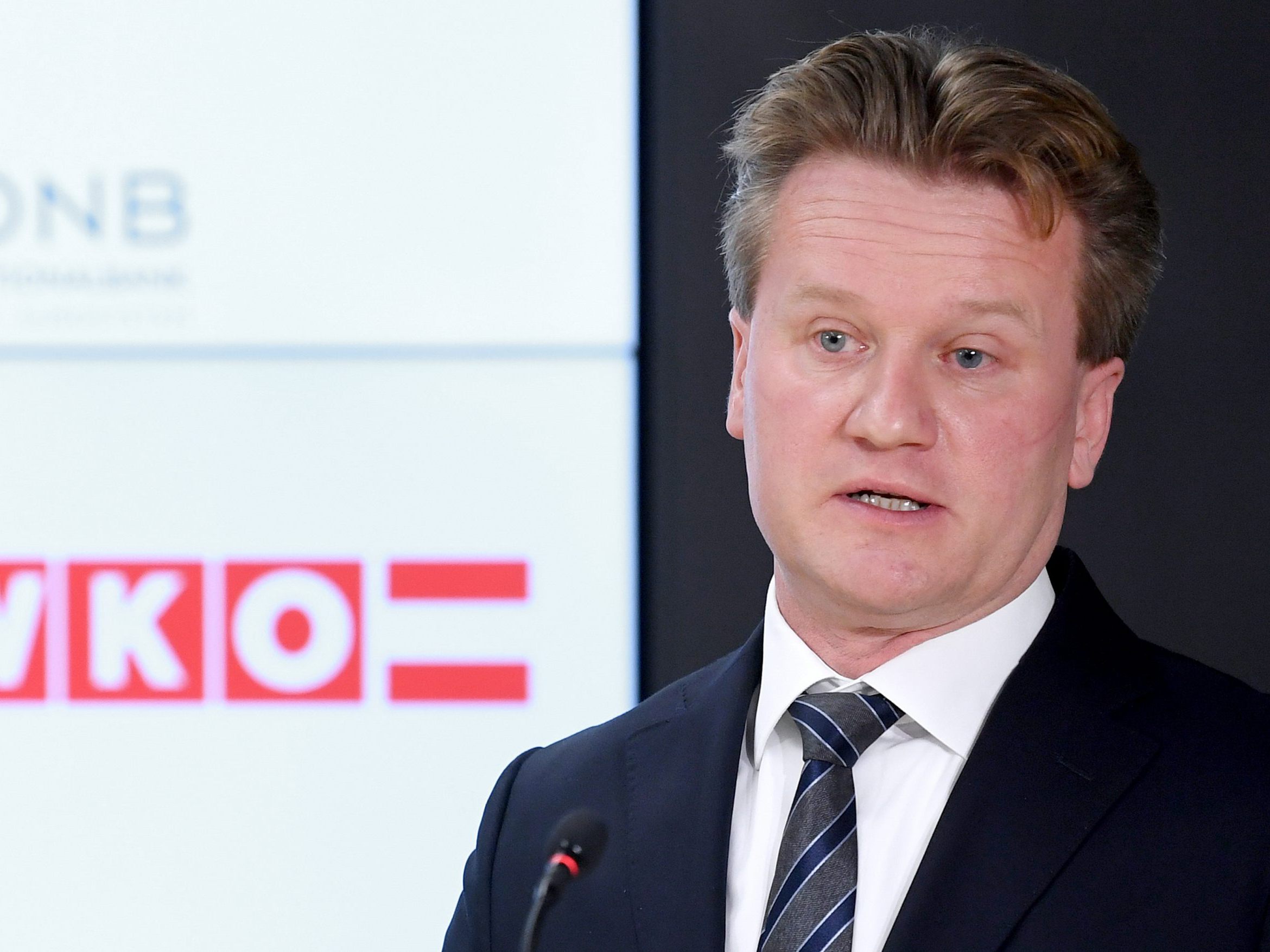Knill sieht "besonders herausfordernde Zeichen" für die heurigen Verhandlungen. Knill sieht "besonders herausfordernde Zeichen" für die heurigen Verhandlungen.