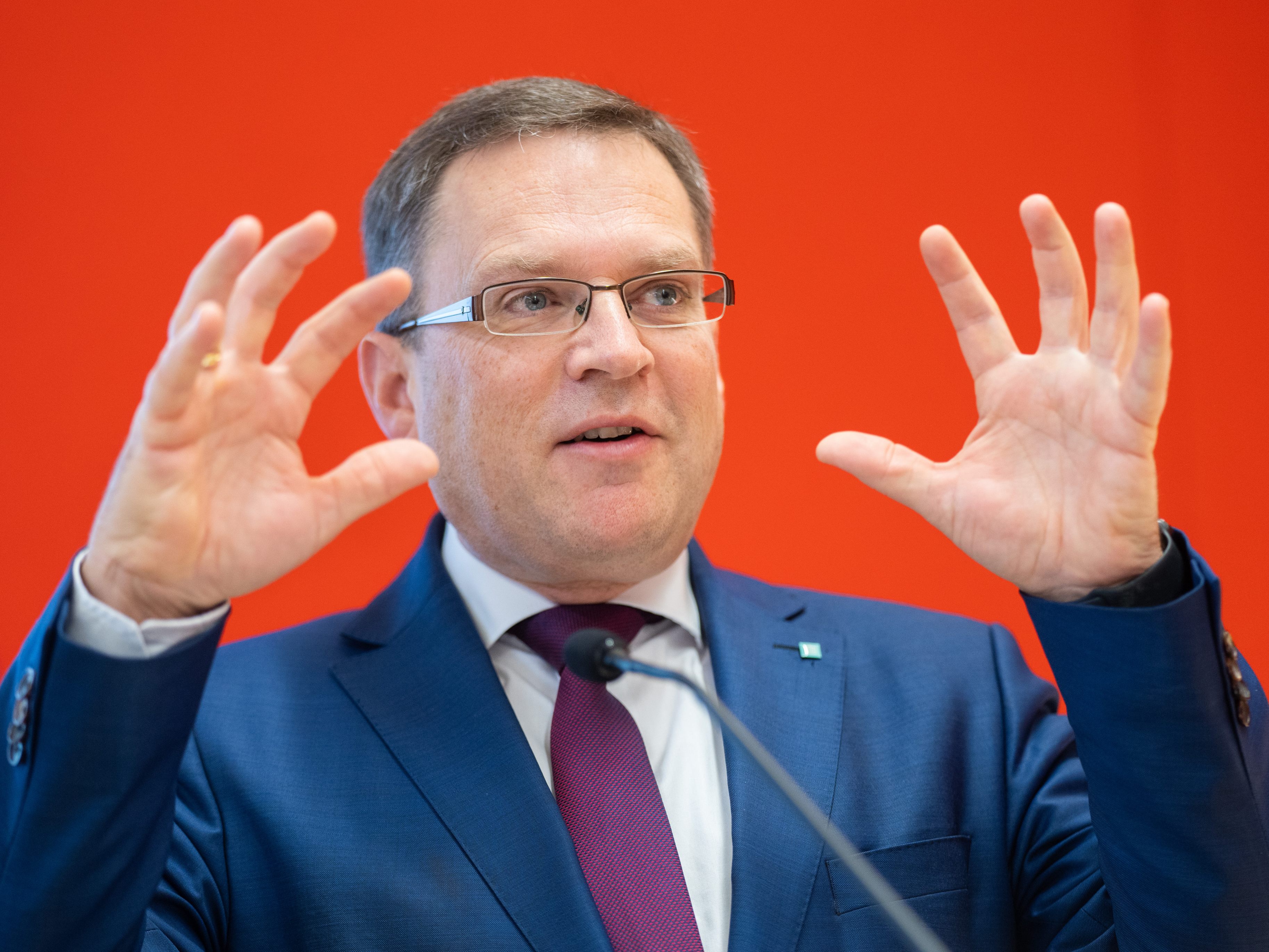 Viel Lob für Nehammers Ankündigung kommt von Wöginger.