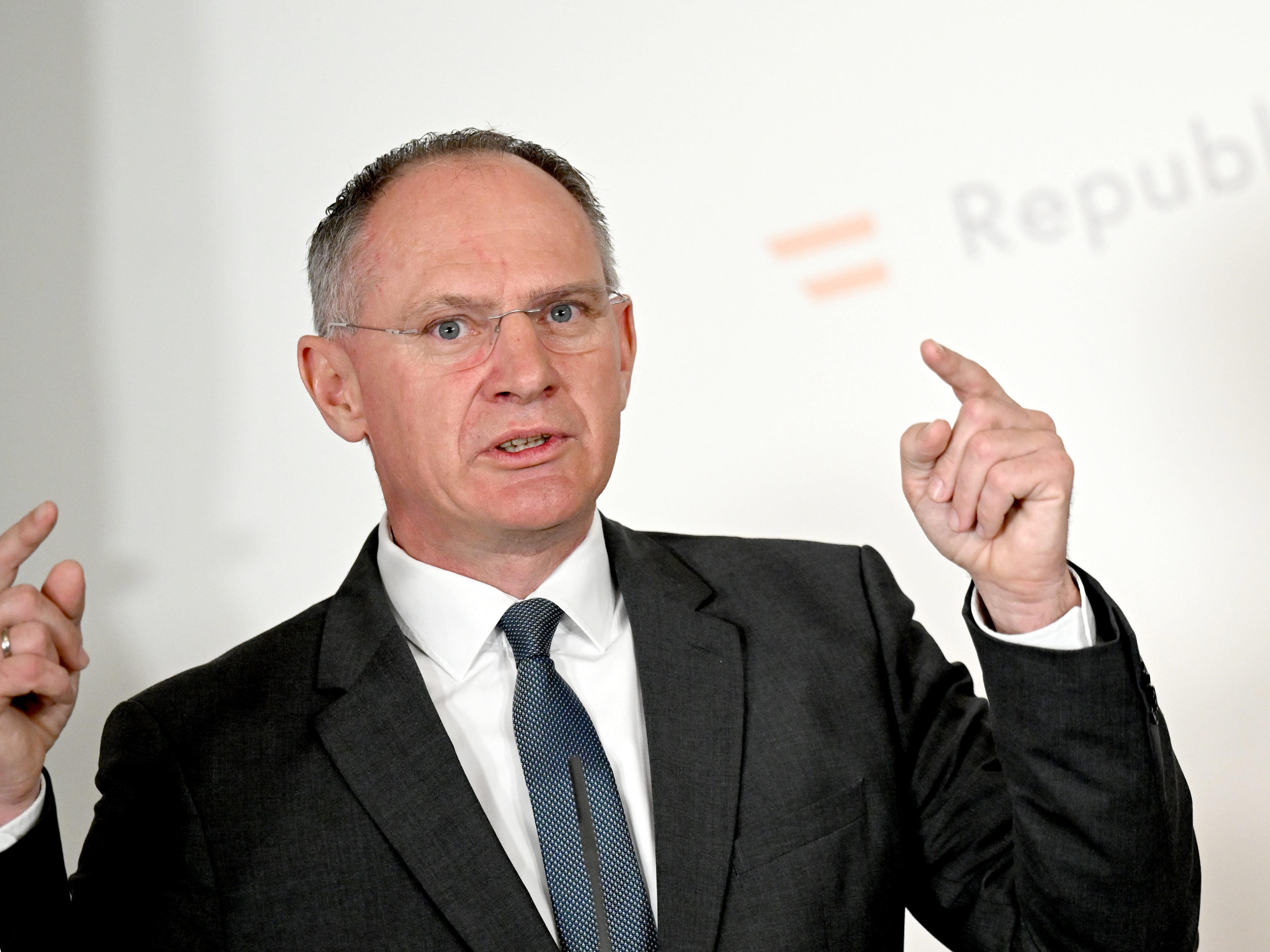 Der Ministerrat kommt zurück aus der Sommerpause. Der Ministerrat kommt zurück aus der Sommerpause.