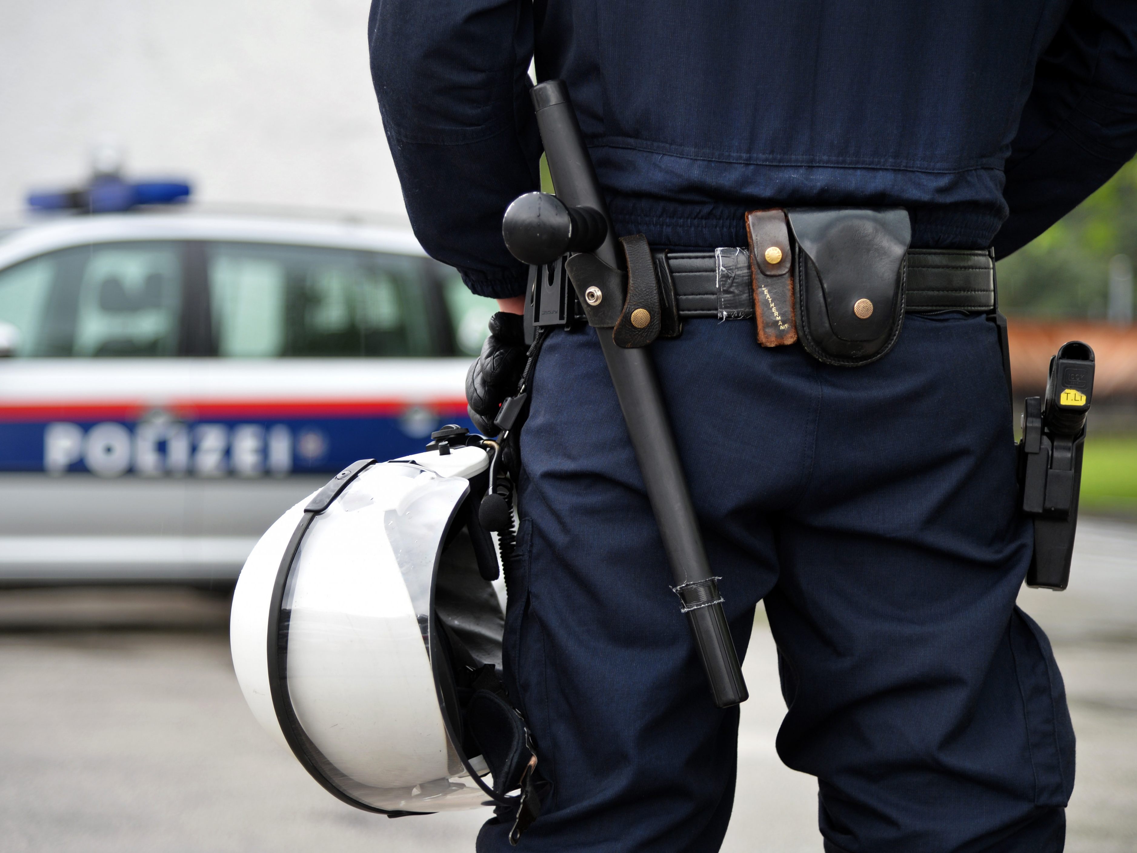 Ein 30-Jähriger attackierte seinen Mitbewohner in Wien-Leopoldstadt. Ein 30-Jähriger attackierte seinen Mitbewohner in Wien-Leopoldstadt.