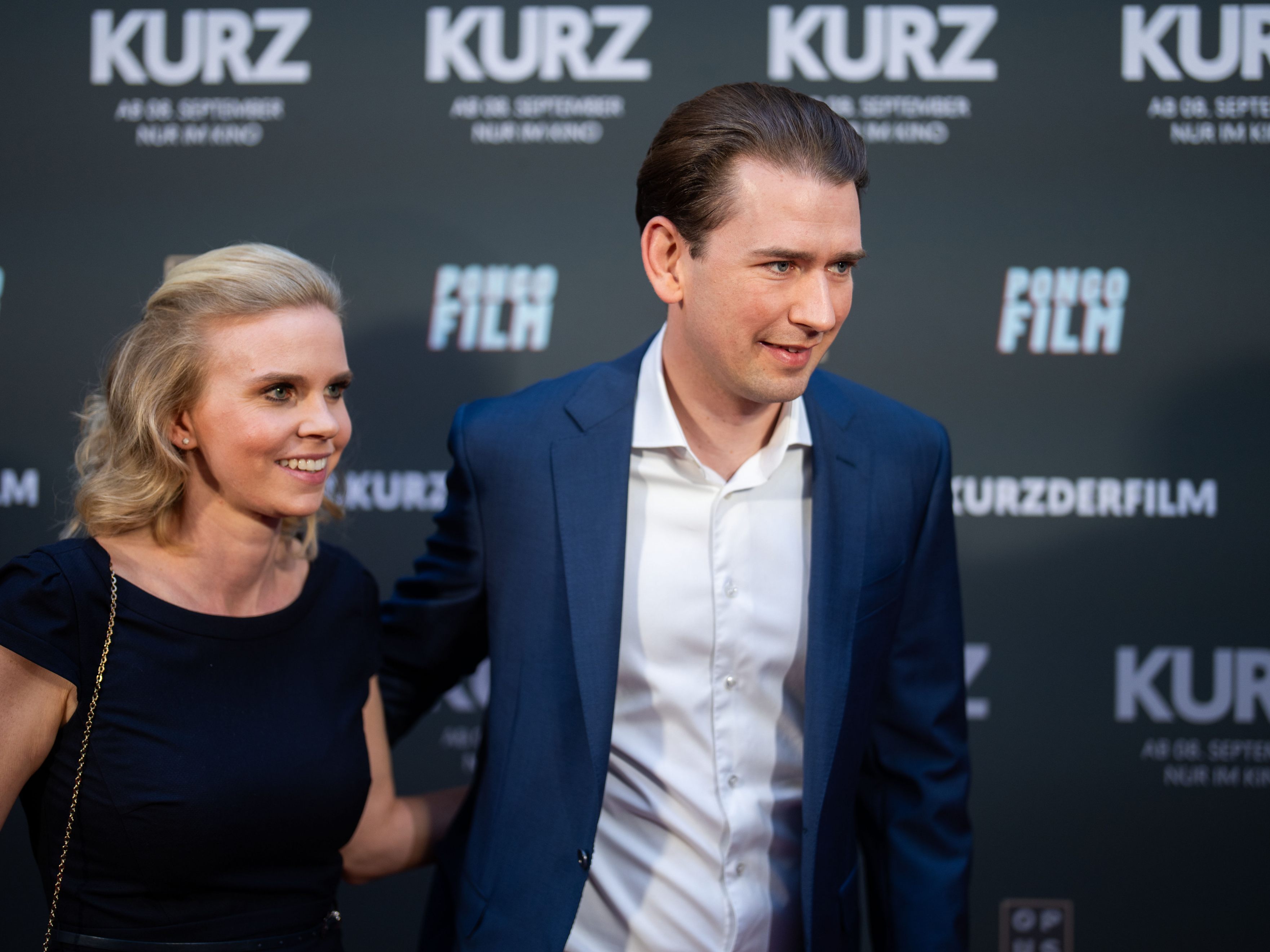 Vorwurf von geschönten Besucherzahlen bei "Kurz - Der Film". Vorwurf von geschönten Besucherzahlen bei "Kurz - Der Film".