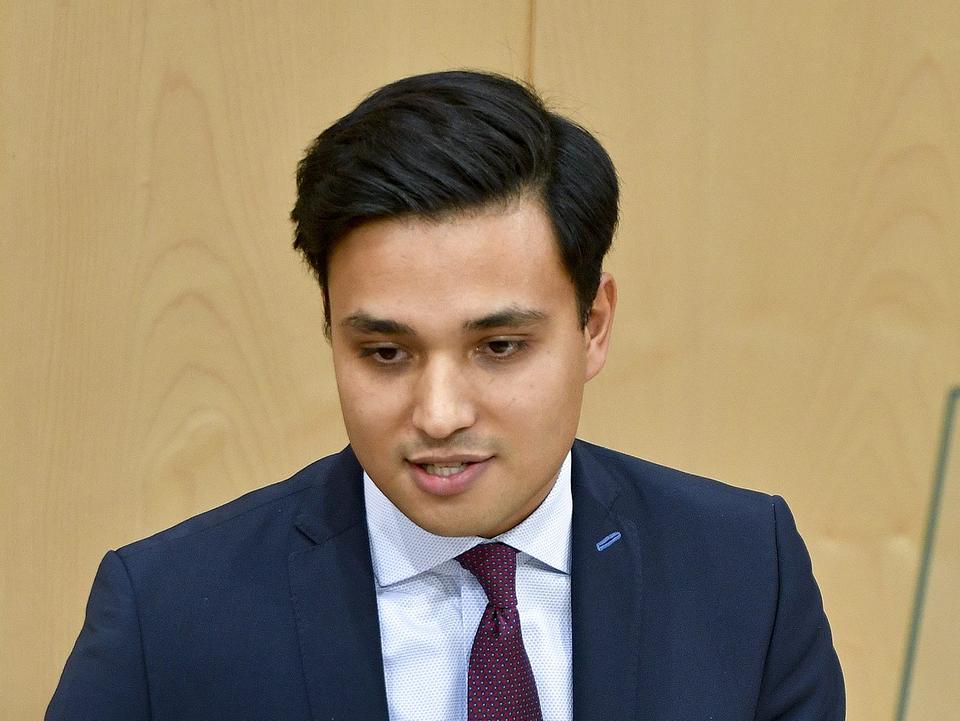 Die NEOS sehen die Grünen für die verfehlung der Klimaziele 2030 verantwortlich. Die NEOS sehen die Grünen für die verfehlung der Klimaziele 2030 verantwortlich.