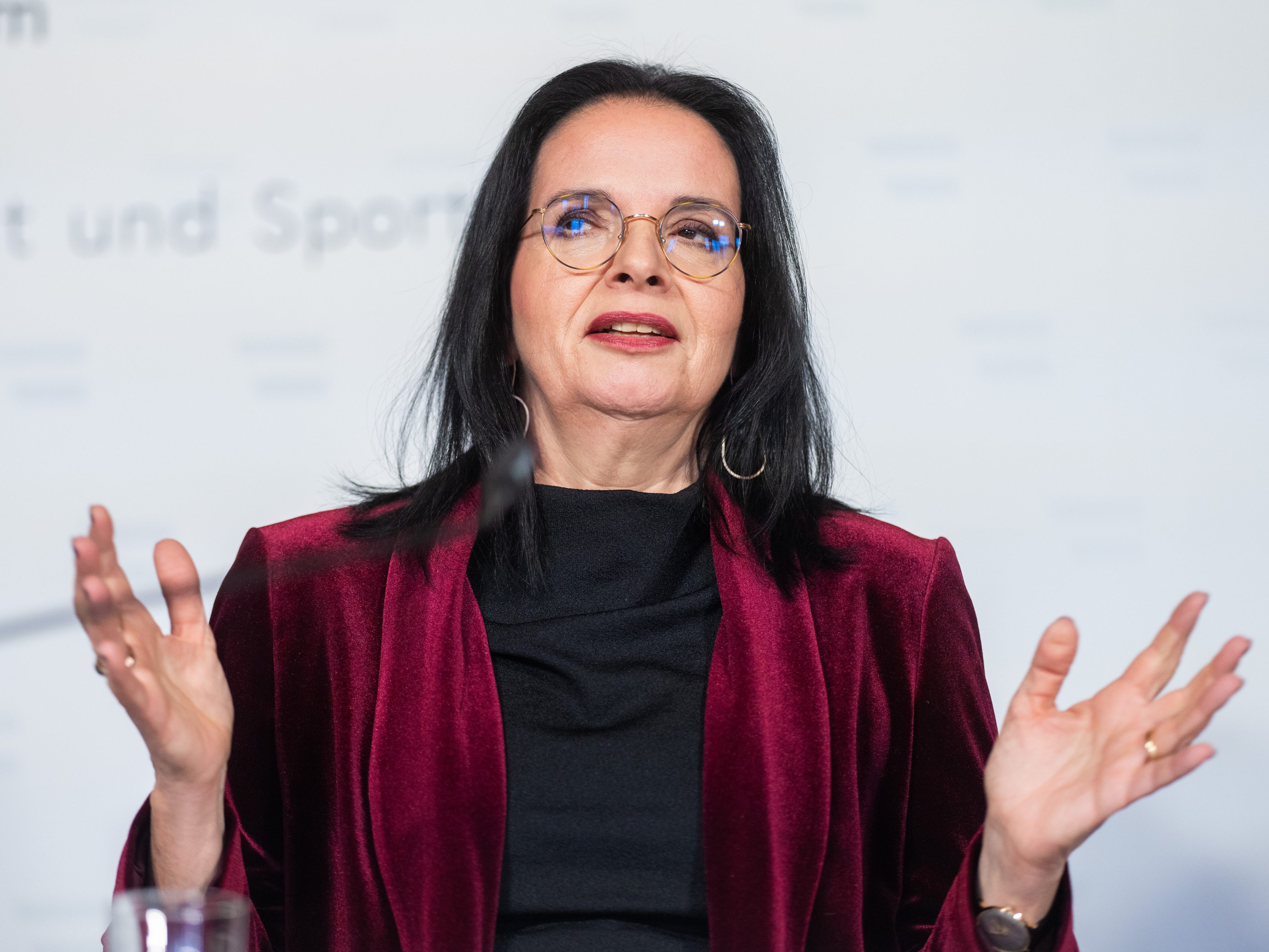 Künftig soll es alle fünf Jahre einen umfassenden Gender-Report für den Kultur- und Kunstbereich geben. Künftig soll es alle fünf Jahre einen umfassenden Gender-Report für den Kultur- und Kunstbereich geben.