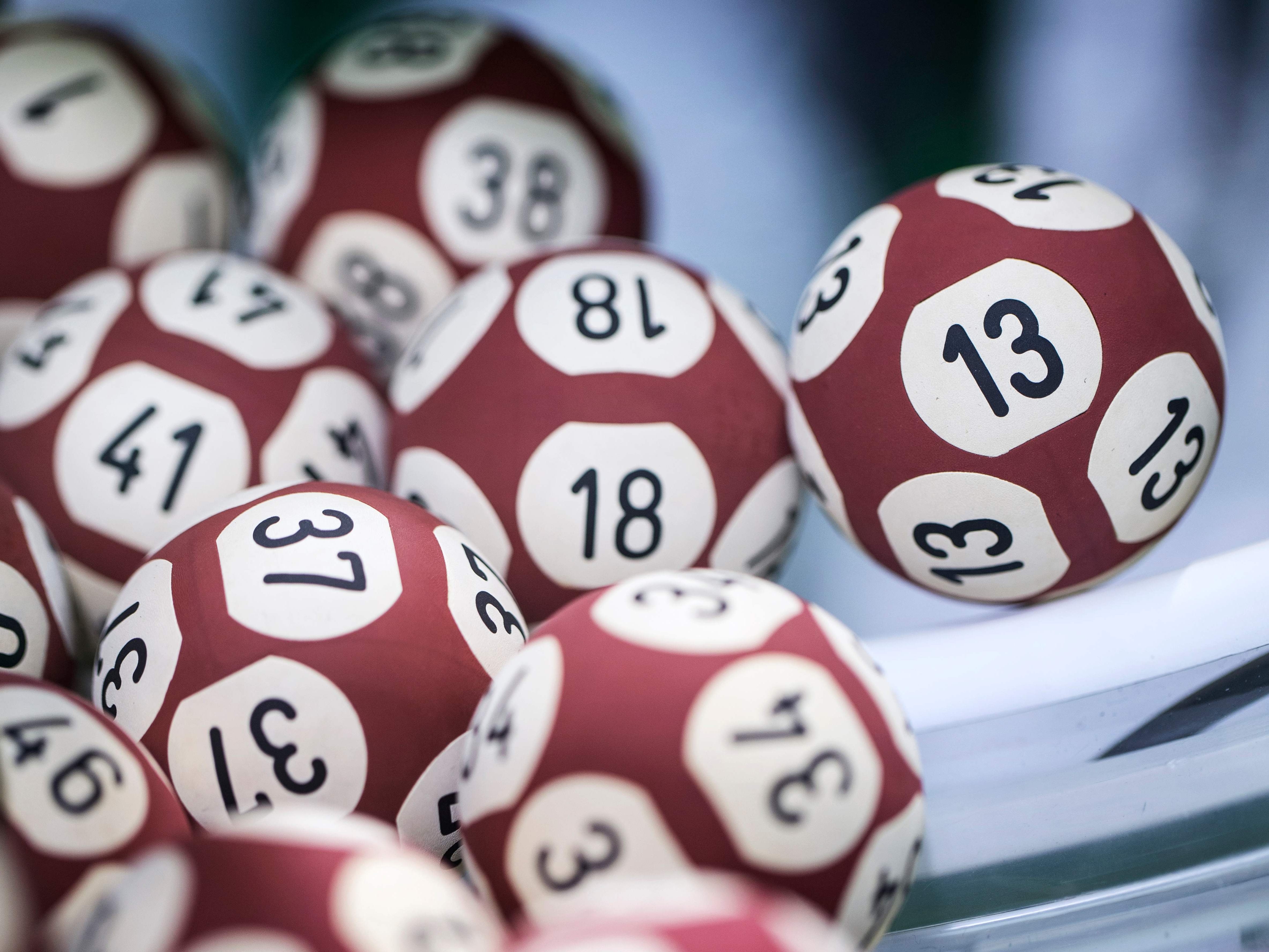 Eine Oberösterreicherin gewann bei EuroMillionen 27,5 Millionen Euro.