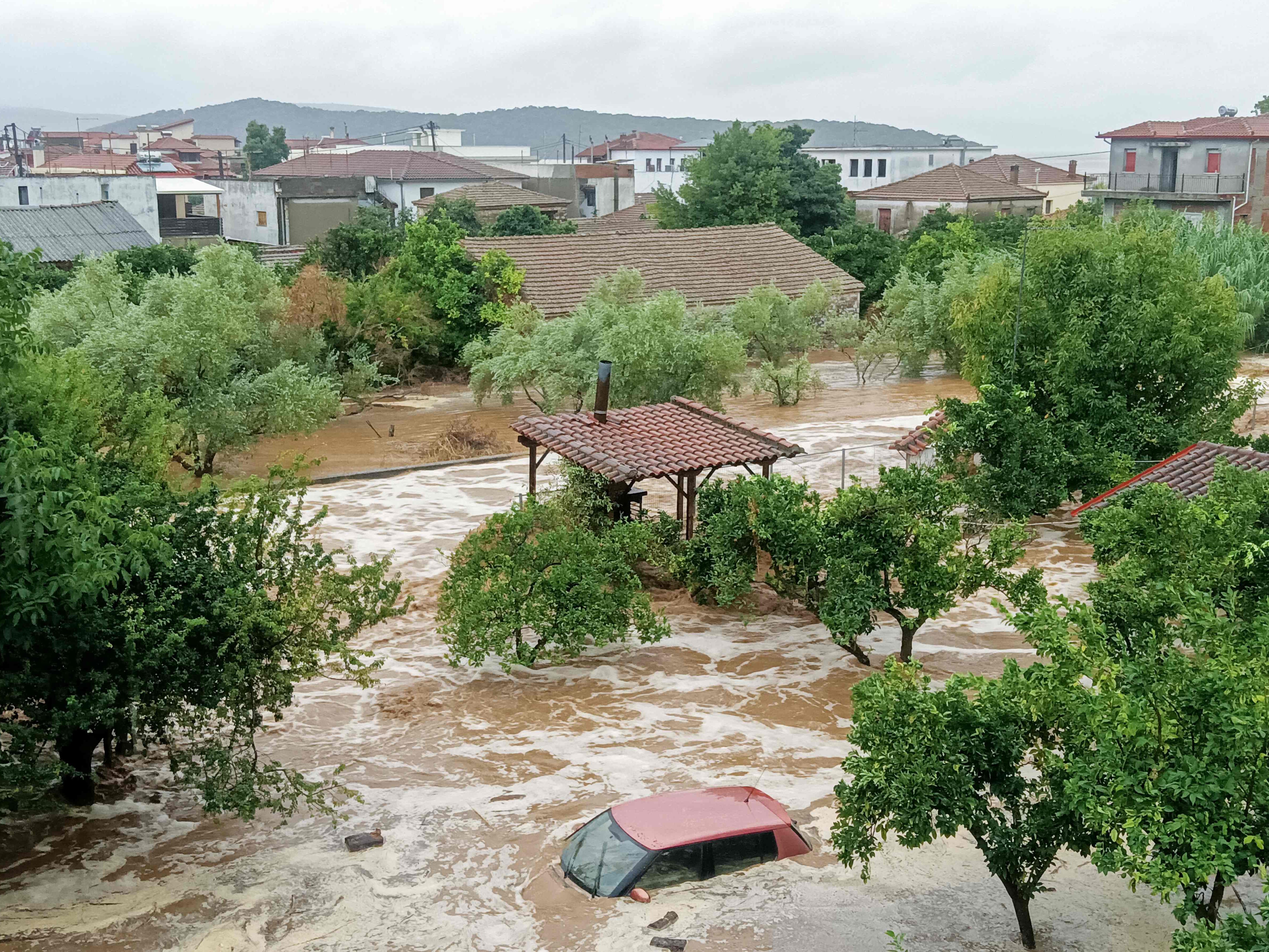 Die schweren Unwetter haben bereits einen Toten gefordert. Die schweren Unwetter haben bereits einen Toten gefordert.