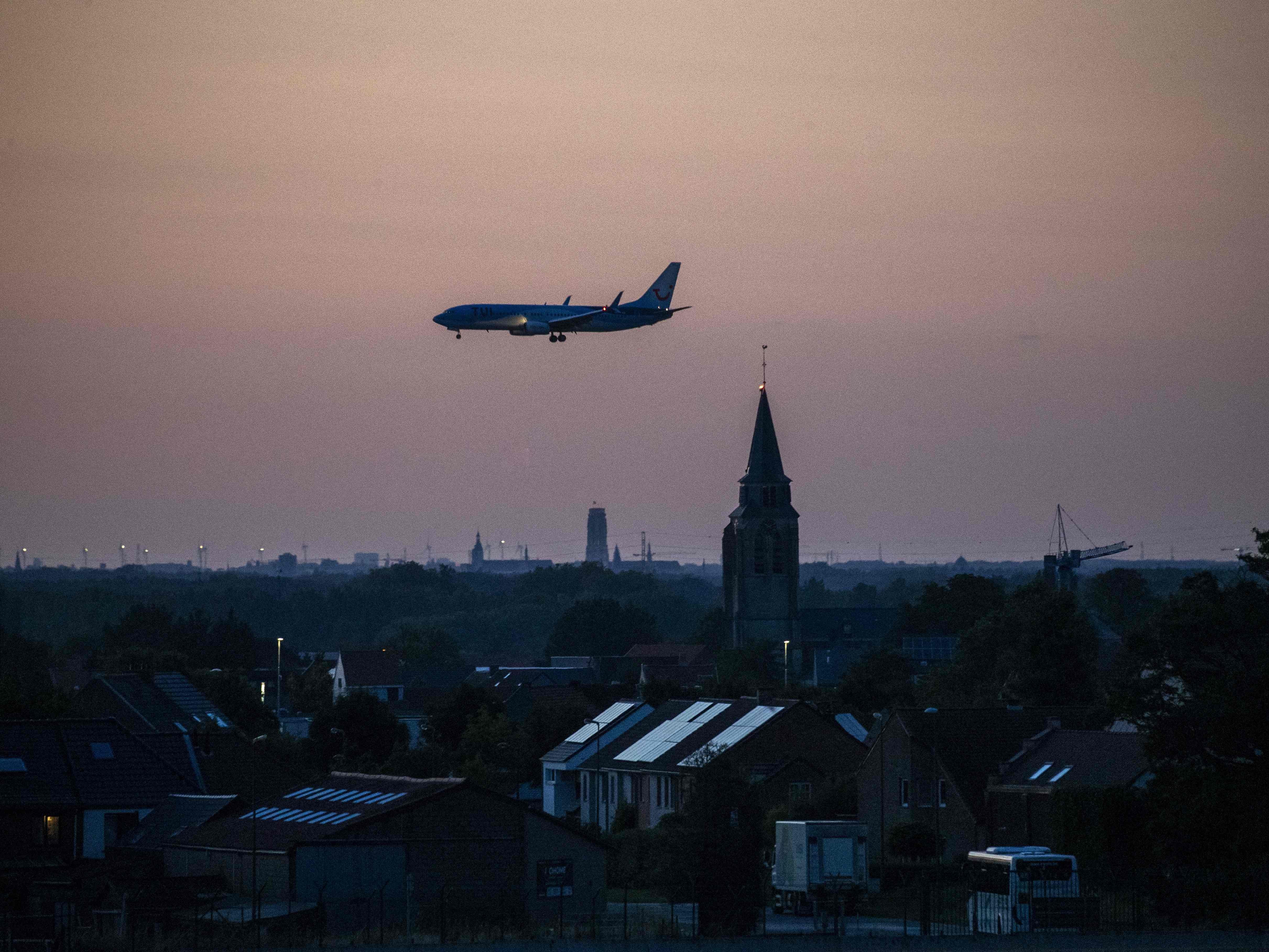 Die Fluglinie aus Belgien transportiert zukünftig keine Passagiere mehr. Die Fluglinie aus Belgien transportiert zukünftig keine Passagiere mehr.