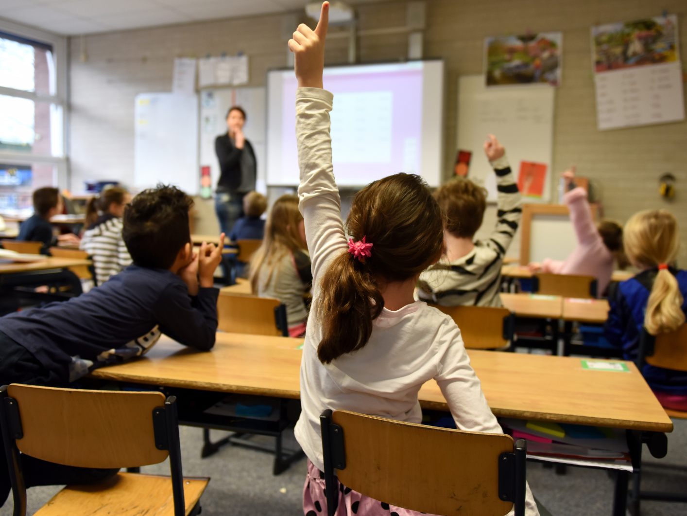 Lehrer verdienen in Österreich besser als anderswo. Lehrer verdienen in Österreich besser als anderswo.