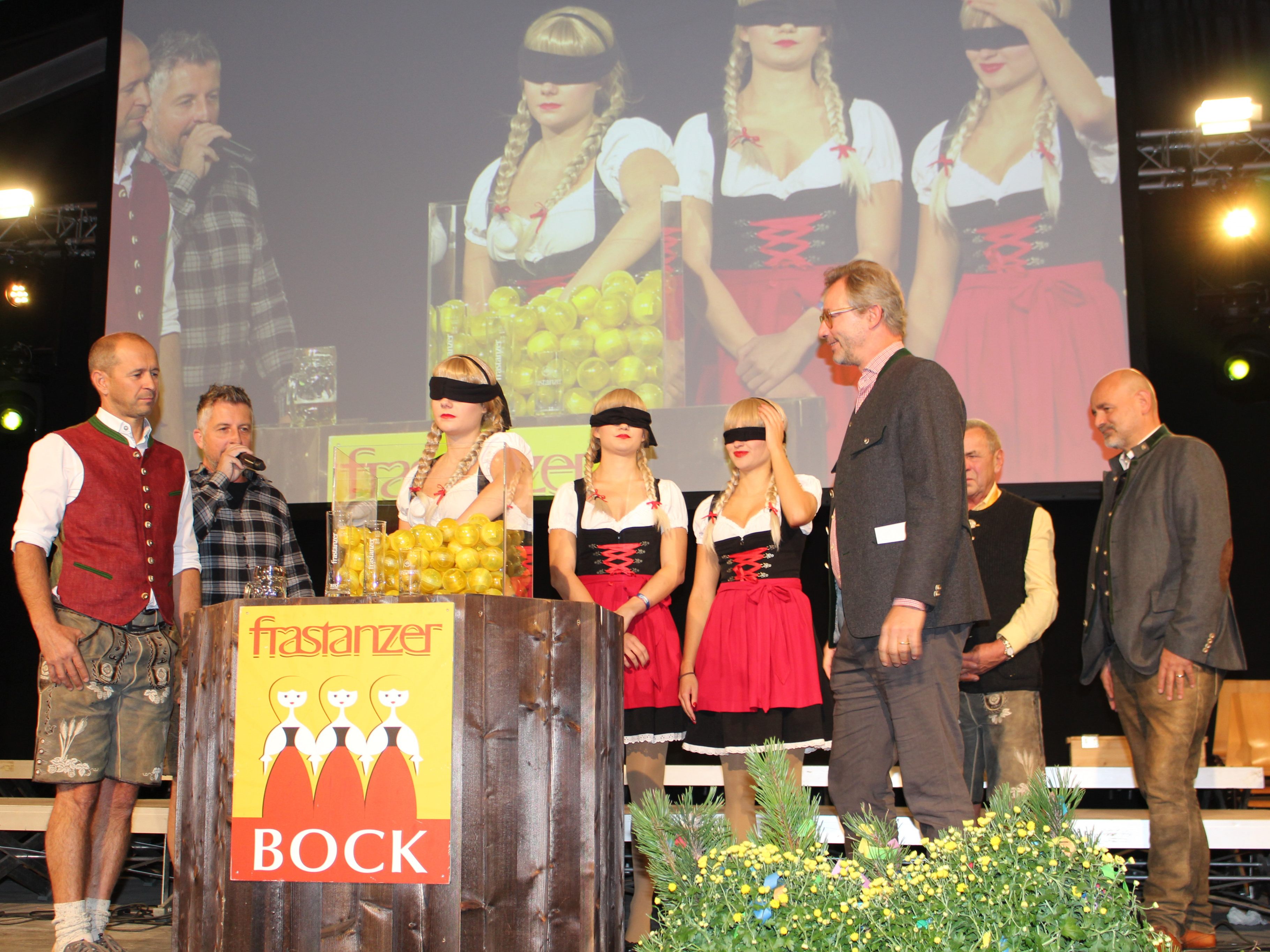 Verlosung der Preise am Bockbierfest 2022.