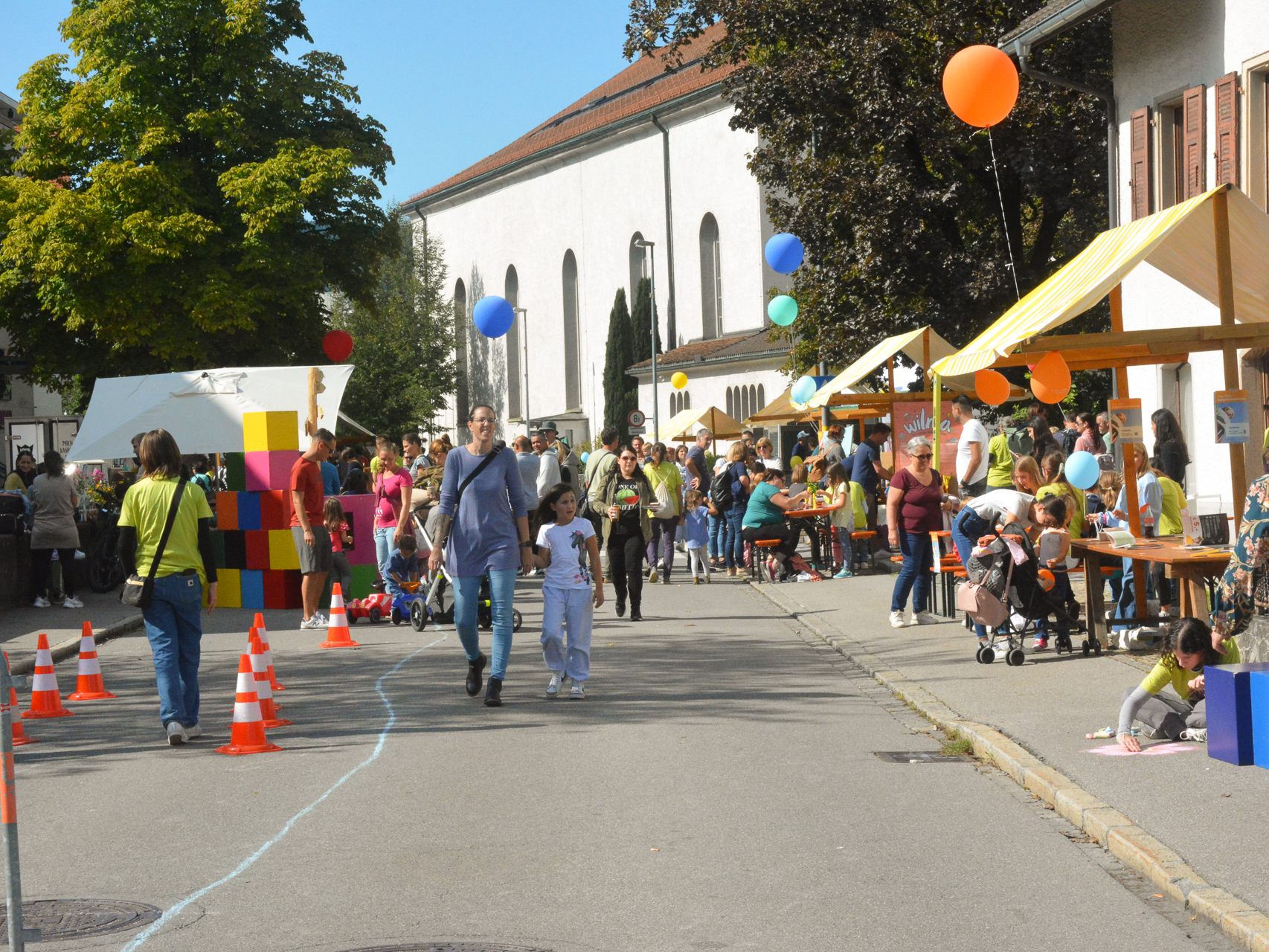 Am Sonntag fand das Spielefest im Herzen Lustenaus statt. Am Sonntag fand das Spielefest im Herzen Lustenaus statt.