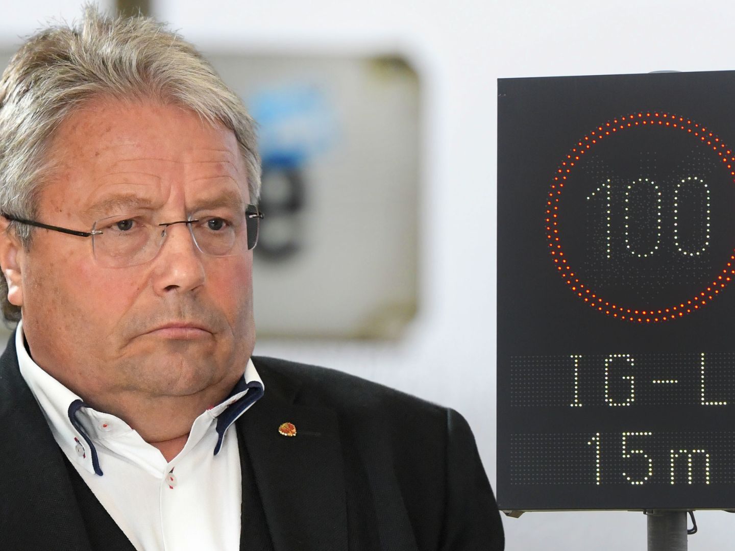 Fällt bald der "Lufthunderter"? Fällt bald der "Lufthunderter"?