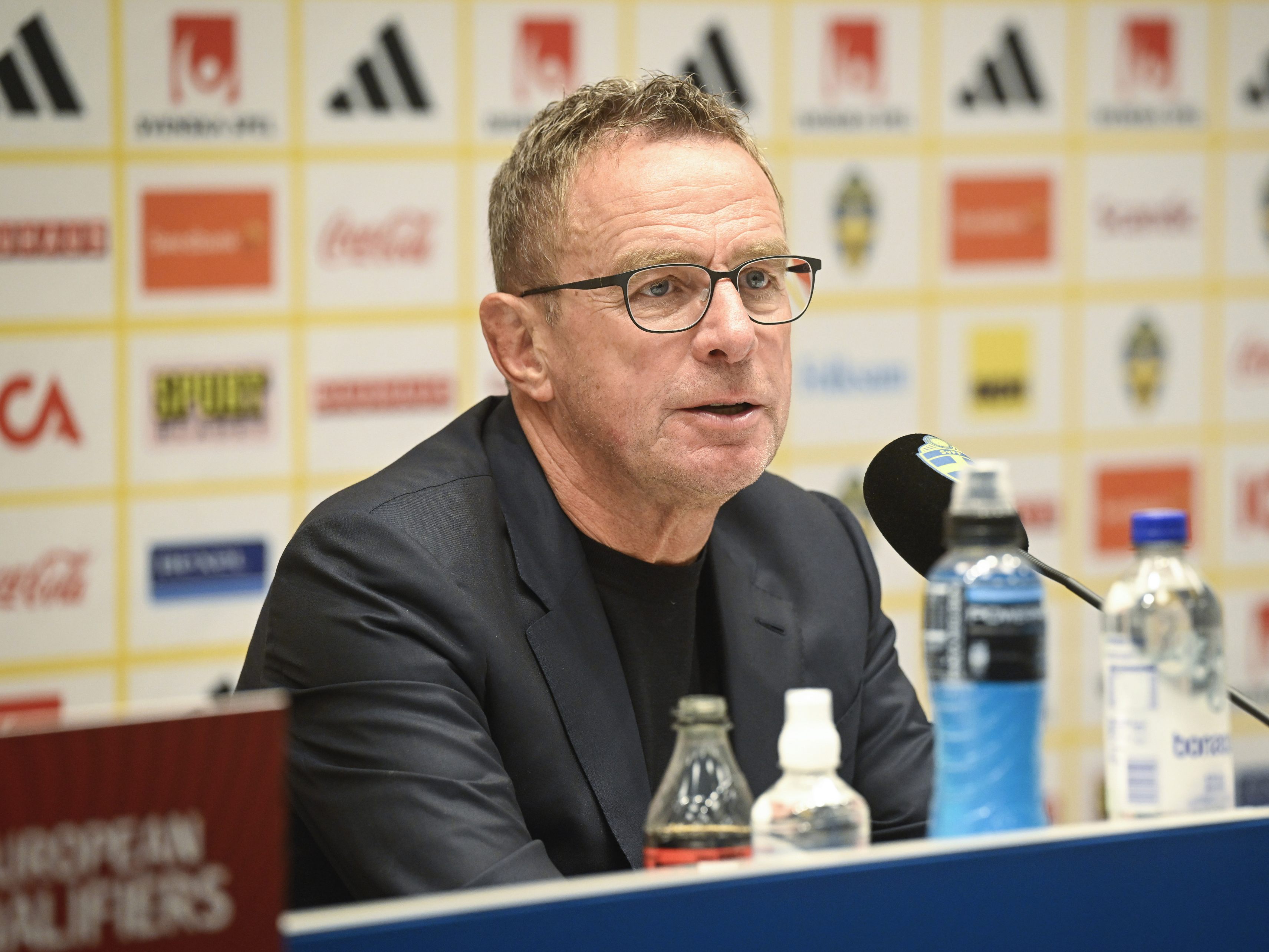 Rangnick will das ÖFB-Team bei der EM auf eine "Mission" schicken. Rangnick will das ÖFB-Team bei der EM auf eine "Mission" schicken.