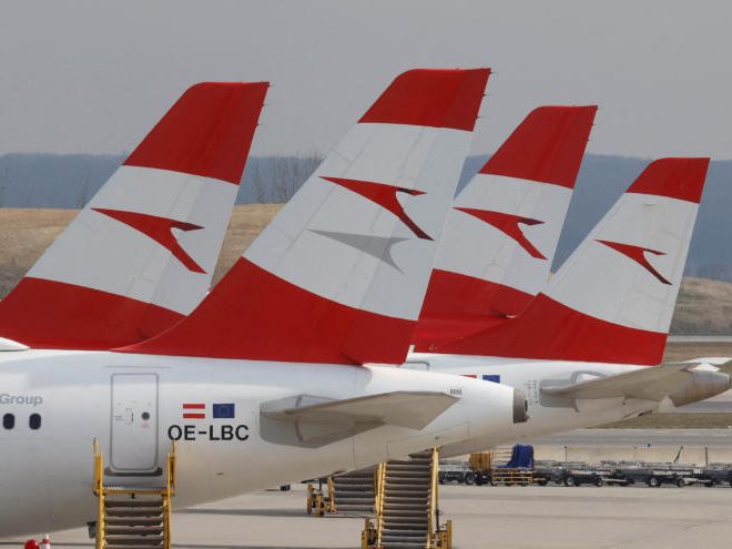 Die Austrian Airlines dürfen künftig nicht mehr mit CO2-neutralen Flügen werben. Die Austrian Airlines dürfen künftig nicht mehr mit CO2-neutralen Flügen werben.