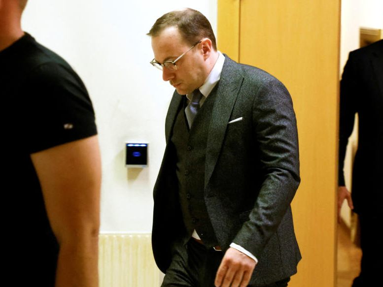 Anlässlich des Urteils im Fall Teichtmeister legt die FPÖ ein Kinderschutzpaket vor. Anlässlich des Urteils im Fall Teichtmeister legt die FPÖ ein Kinderschutzpaket vor.