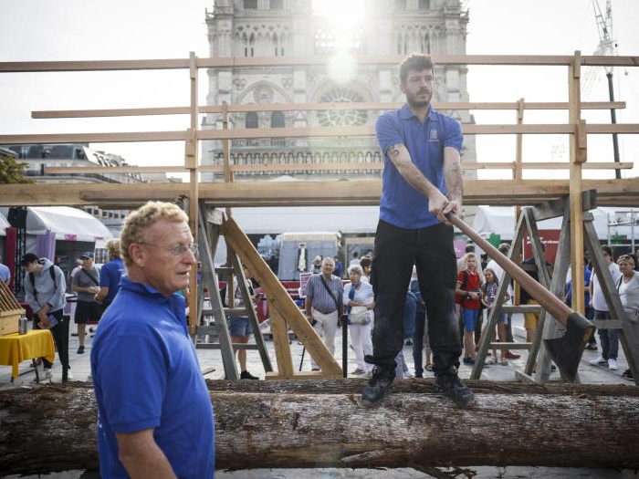 Die Renovierungsarbeiten an der Pariser Kathedrale Notre Dame liegen im Zeitplan.