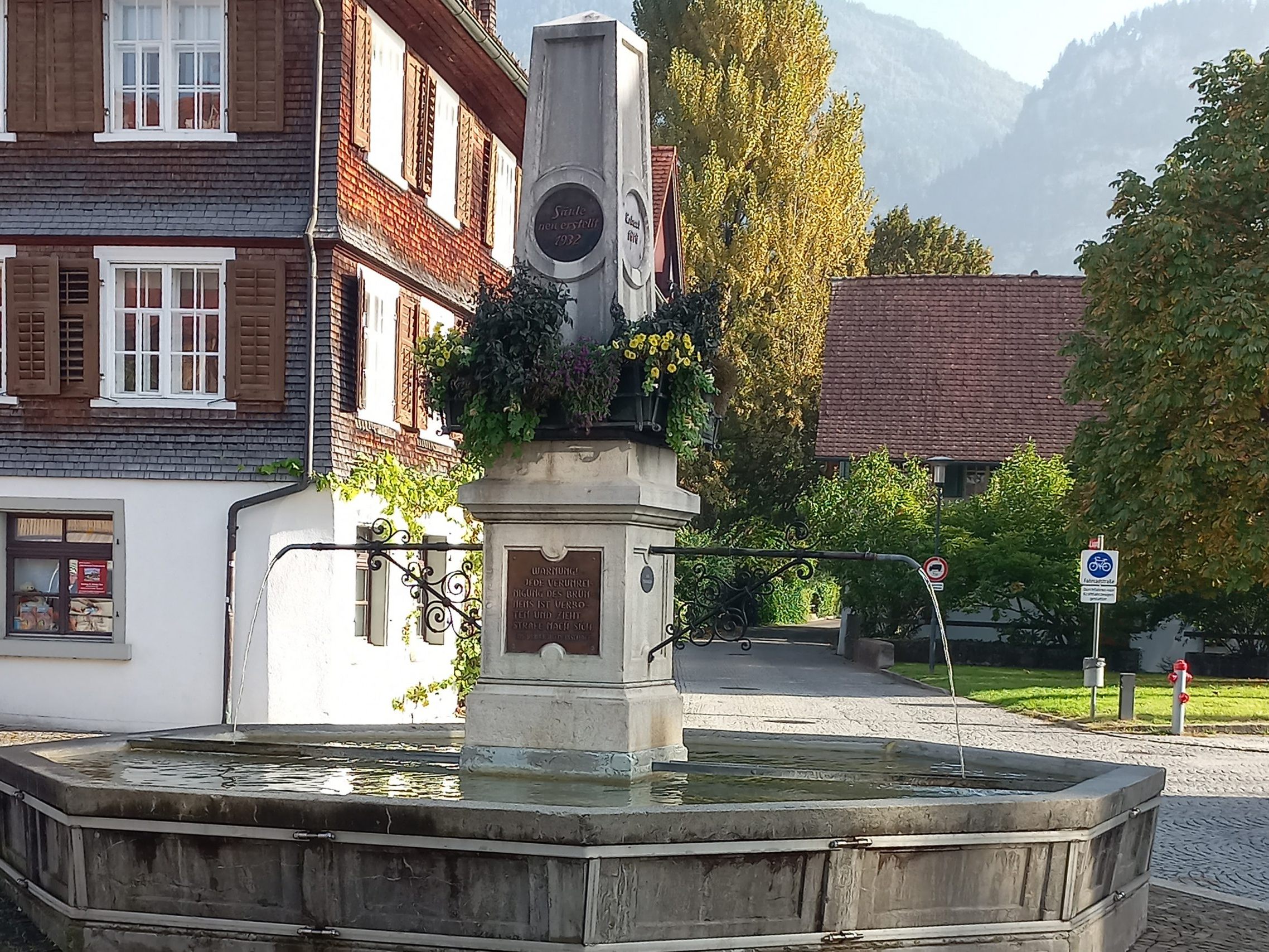 Am 7. Oktober von 9 bis 16 Uhr findet das erste „Hatler Brunnen Kreativmärktle“ statt. Am 7. Oktober von 9 bis 16 Uhr findet das erste „Hatler Brunnen Kreativmärktle“ statt.