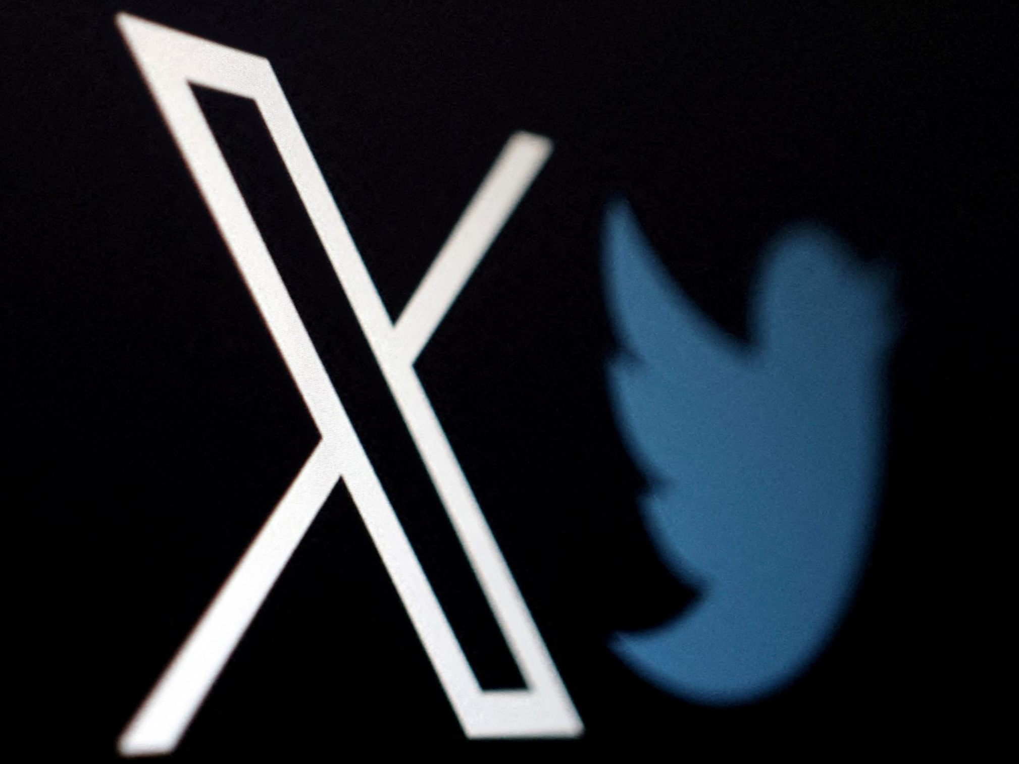 X mit starkem Wertverlust ein Jahr nach Twitter-Übernahme.
