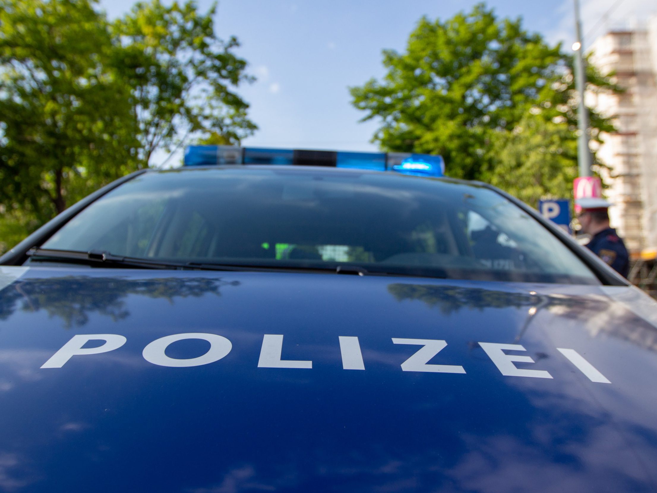 Bei einem deutschen Car-Sharing-Unternehmen kam es zu Razzien.