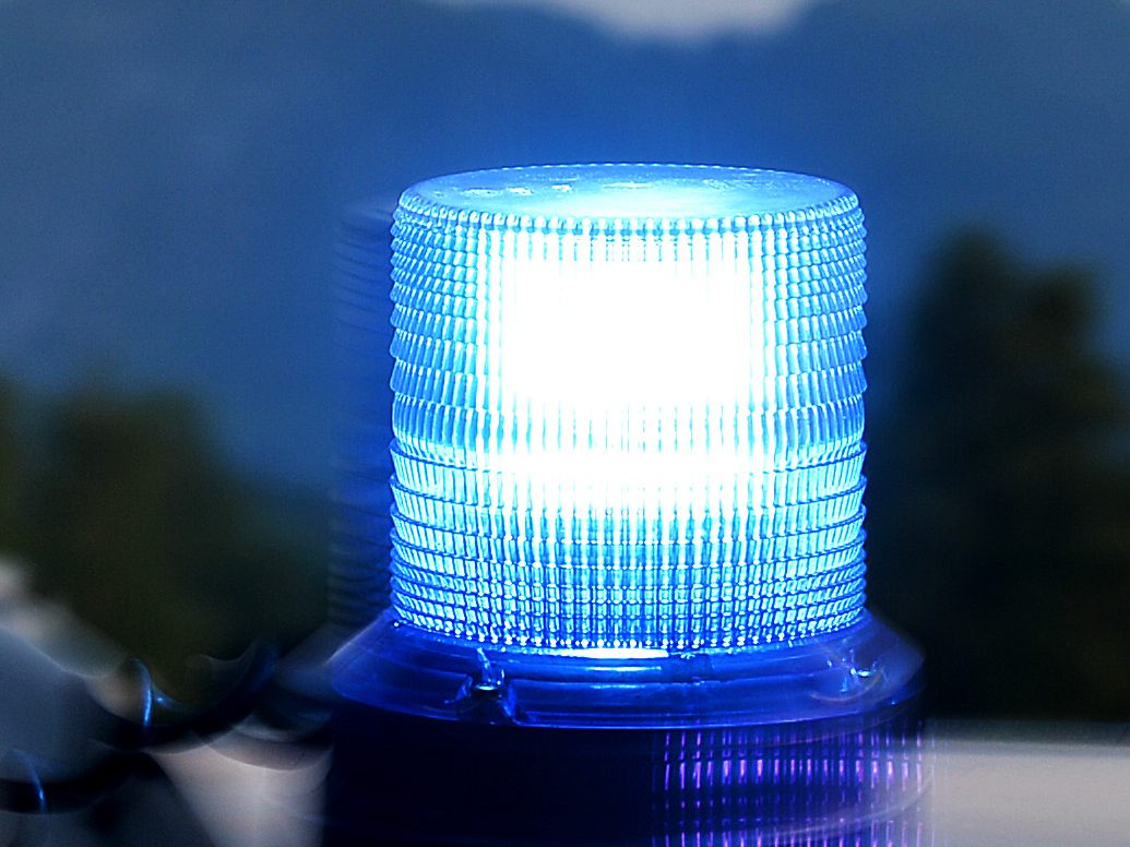 Ein 62-Jähriger verletzte sich bei einem Sturz schwer.