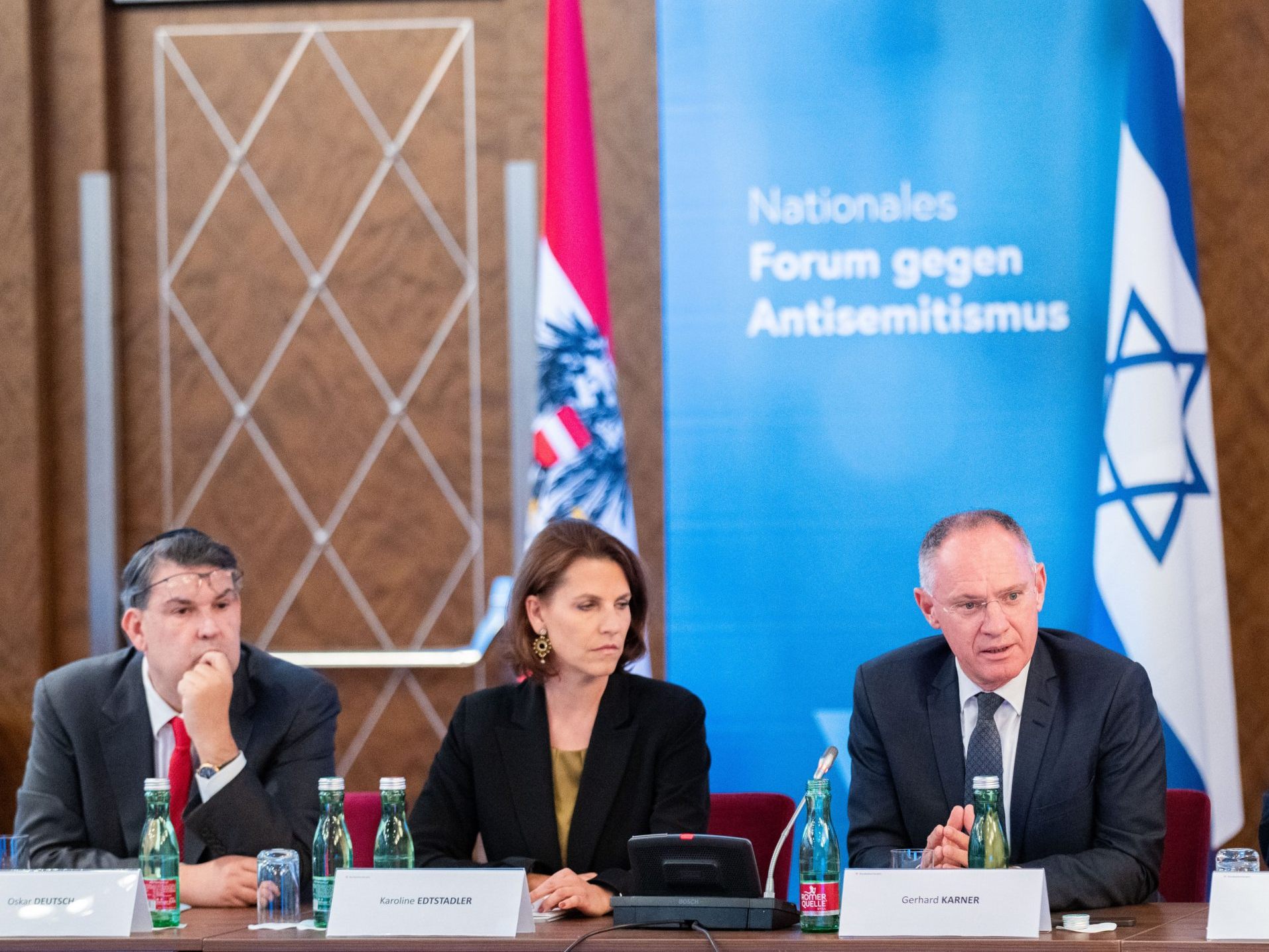 Die sichtbare Präsenz um jüdische Einrichtungen soll erhöht werden. Die sichtbare Präsenz um jüdische Einrichtungen soll erhöht werden.