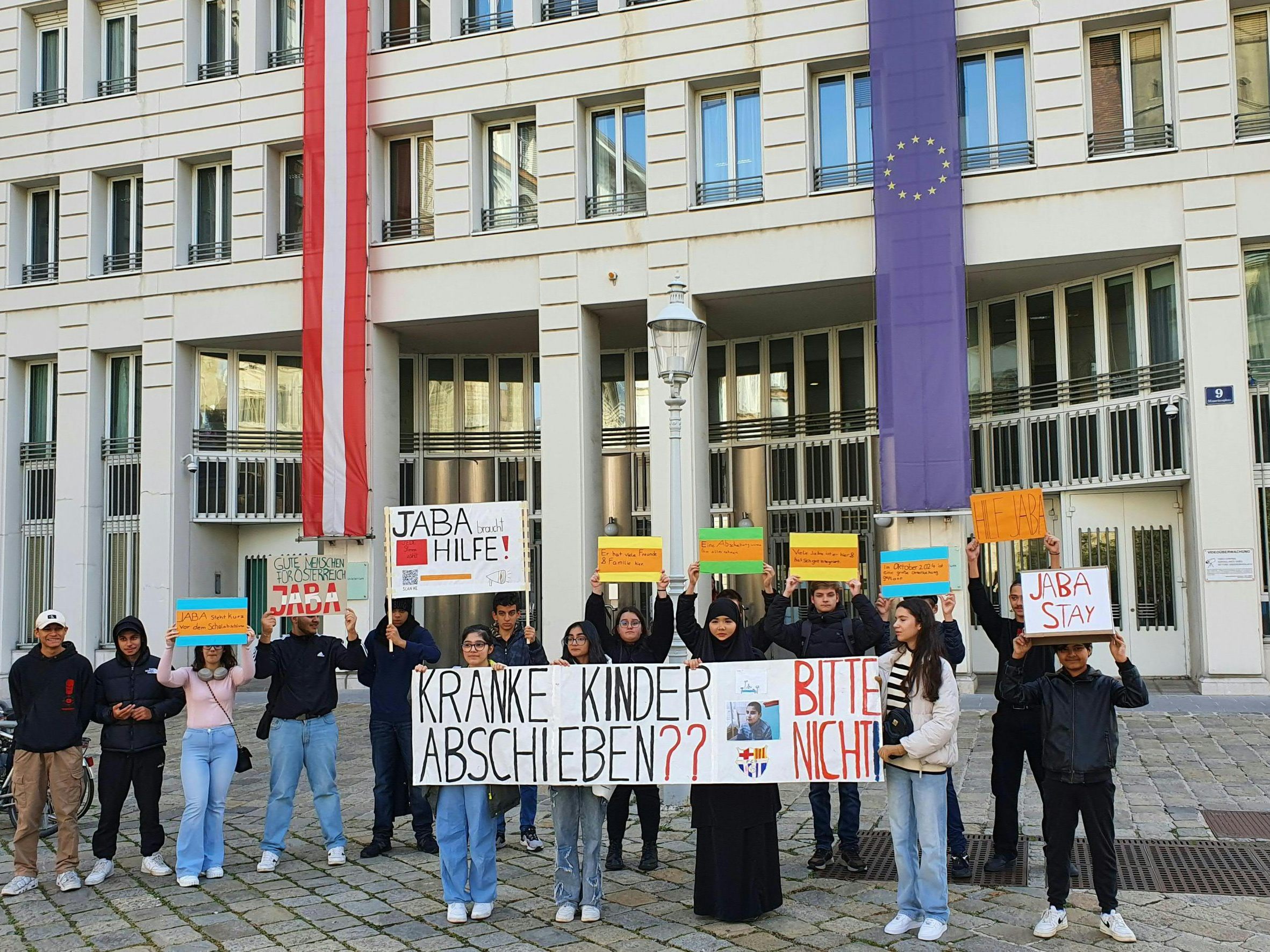 Kundgebung in der Wiener Innenstadt. Kundgebung in der Wiener Innenstadt.
