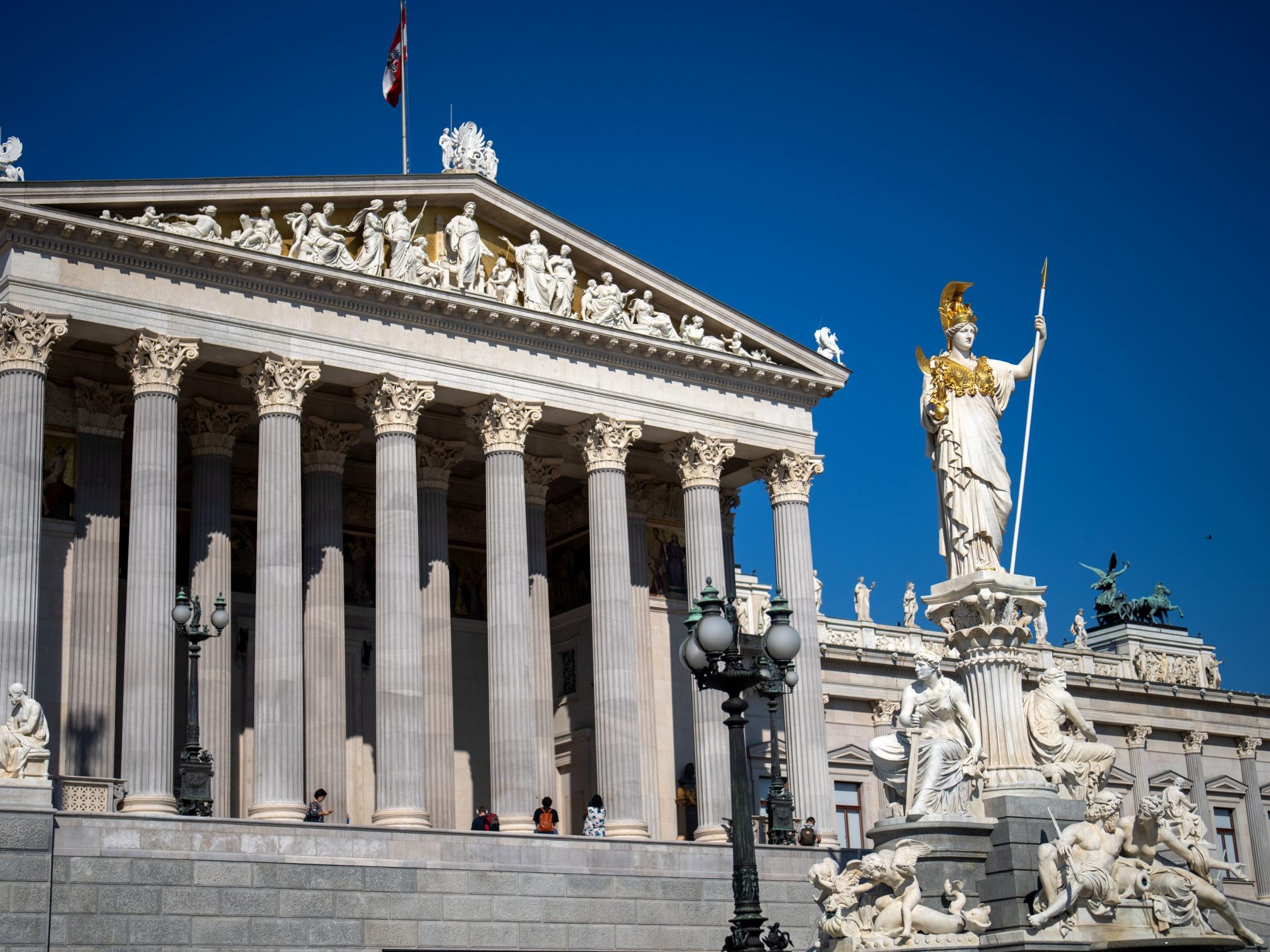 Die Aktion "183 Stunden durchgehend für das Klima" startet am Samstag. Die Aktion "183 Stunden durchgehend für das Klima" startet am Samstag.