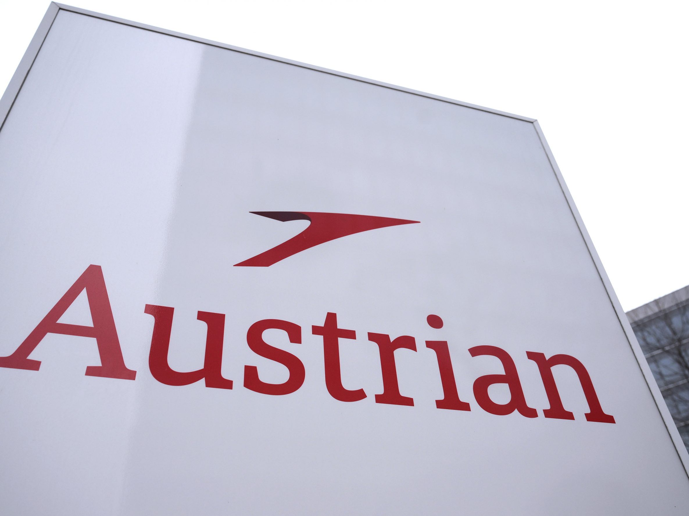 Samstagmittag Ende von Betriebsversammlung des AUA-Bordpersonals. Samstagmittag Ende von Betriebsversammlung des AUA-Bordpersonals.