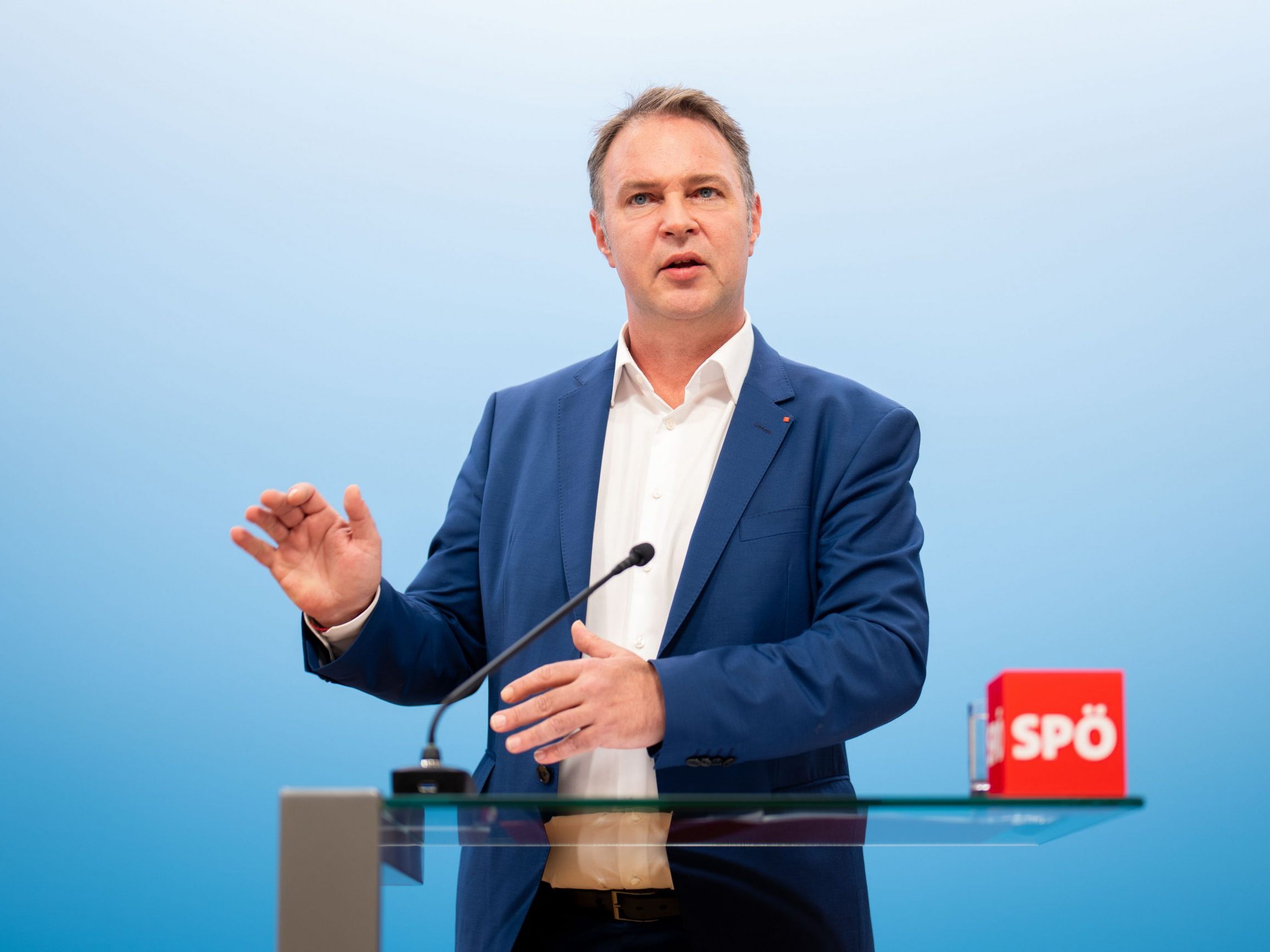Babler bei einer SPÖ-PK am Dienstag.